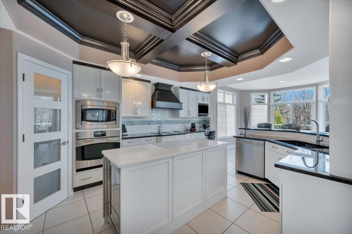 PANTRY - 314 Weaver Point(E), Edmonton, AB - Indoor Photo Showing Kitchen With Upgraded Kitchen
