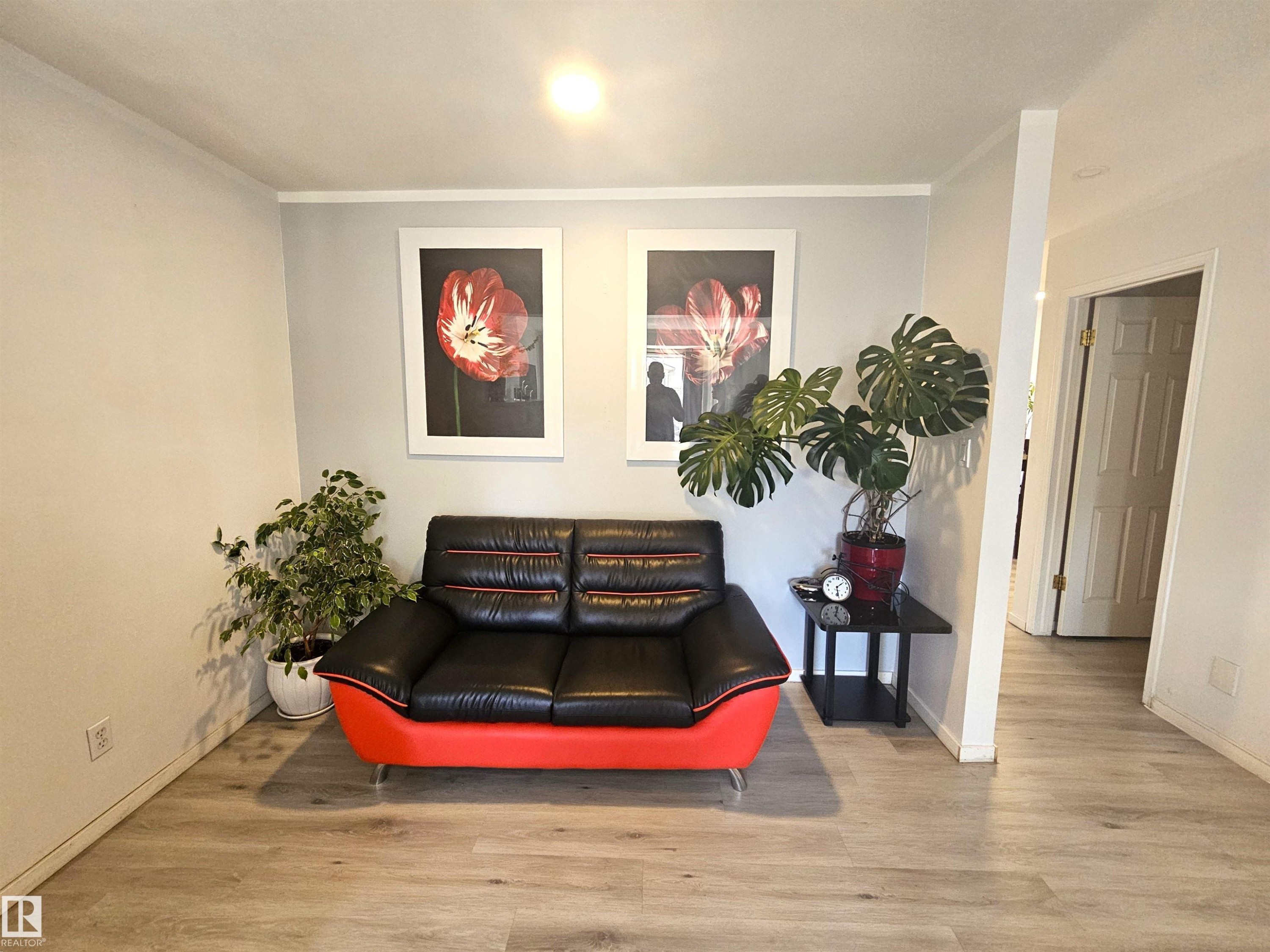 28 3645 145 Avenue, Edmonton, AB - Indoor