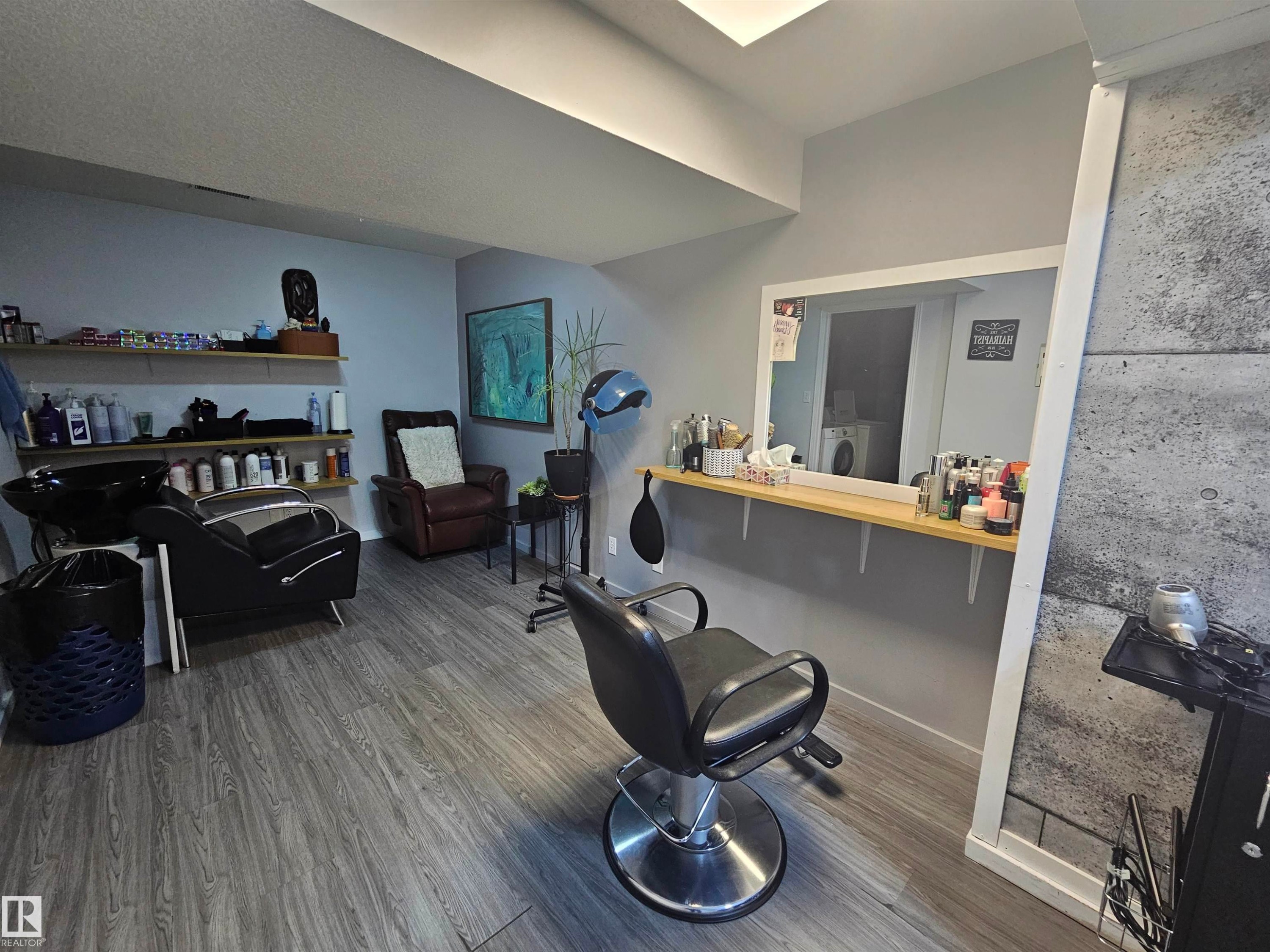 28 3645 145 Avenue, Edmonton, AB - Indoor Photo Showing Gym Room
