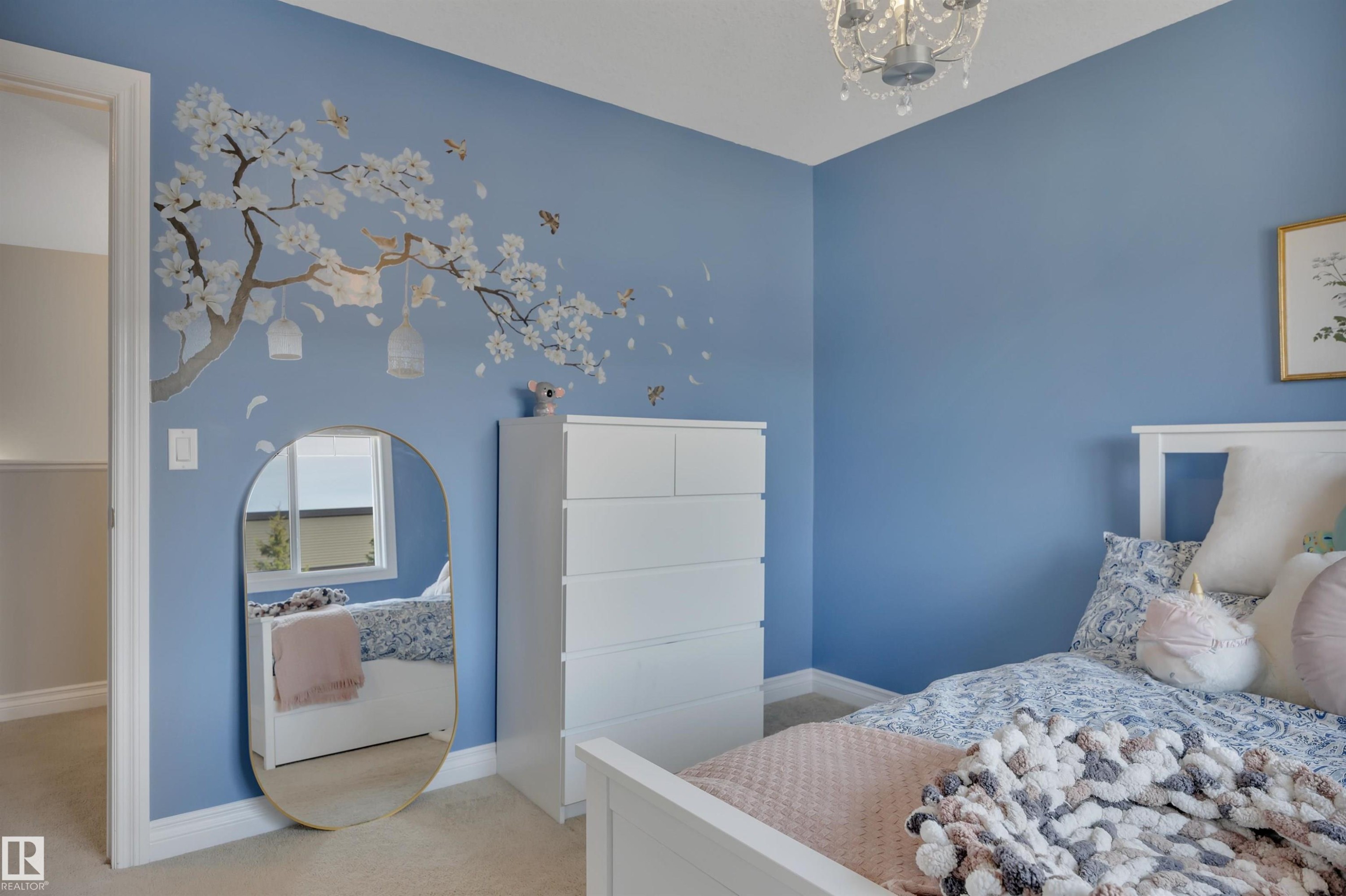 3911 Gallinger Loop, Edmonton, AB - Indoor Photo Showing Bedroom