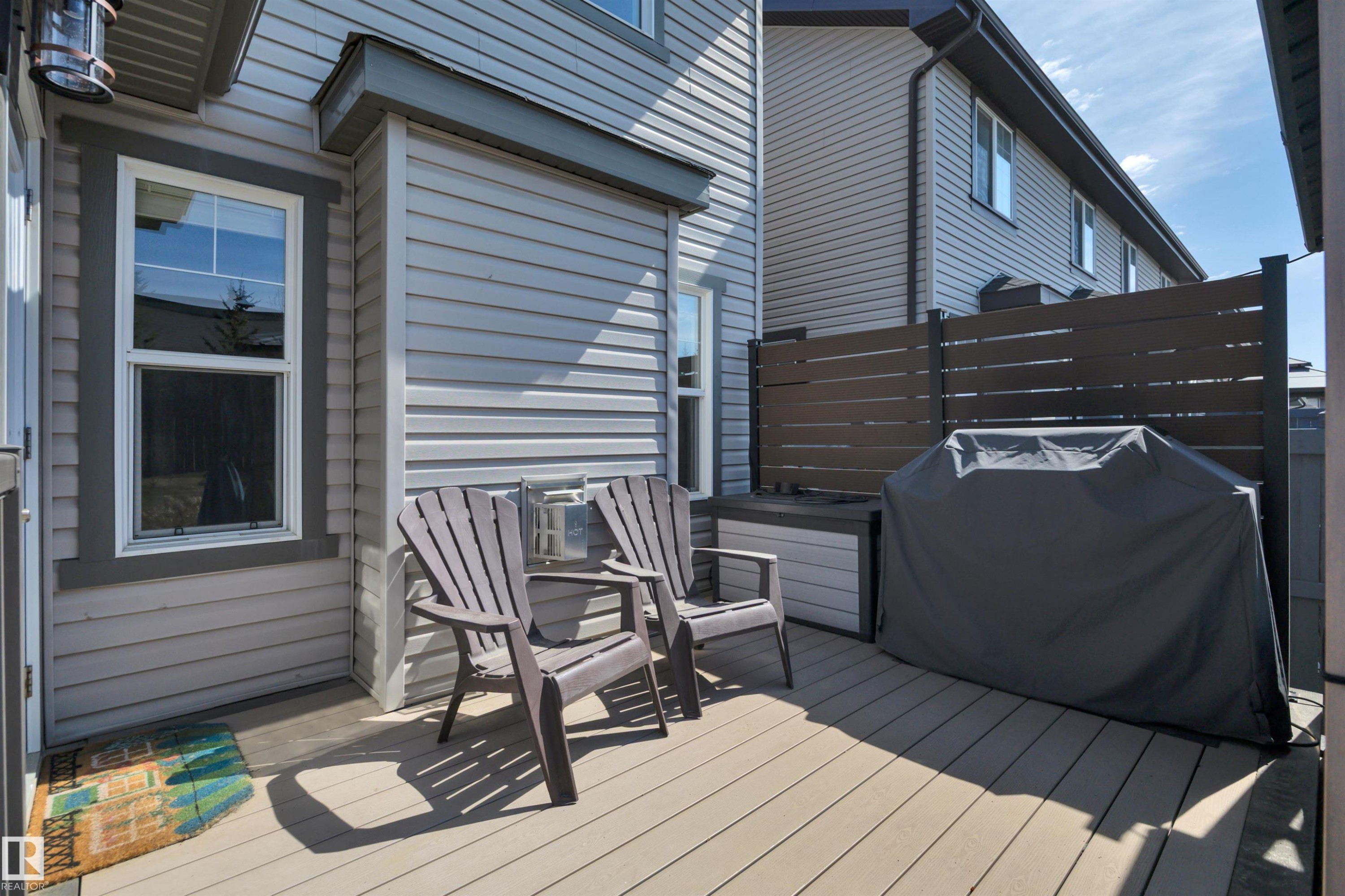 3911 Gallinger Loop, Edmonton, AB - Outdoor With Deck Patio Veranda With Exterior
