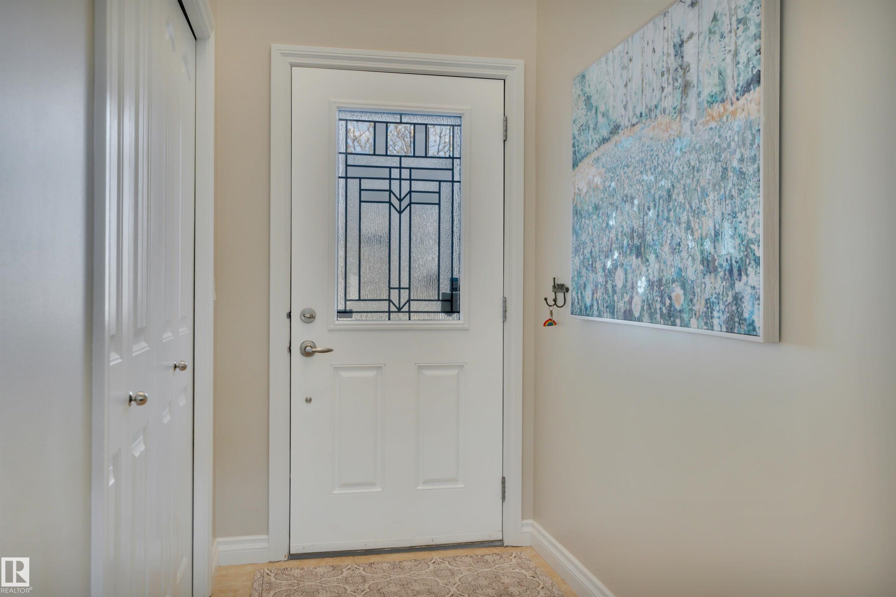 3911 Gallinger Loop, Edmonton, AB - Indoor Photo Showing Other Room