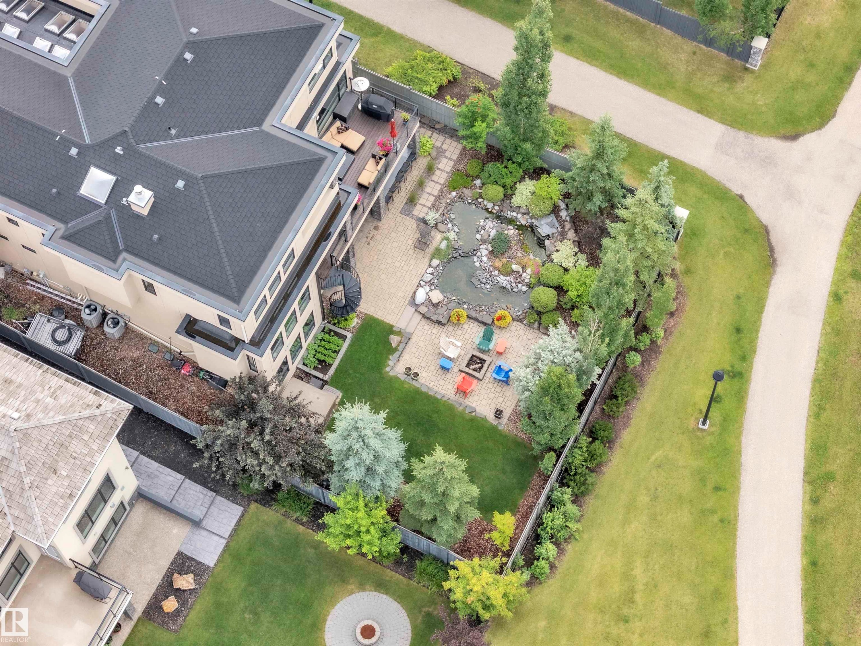 4727 Woolsey Common, Edmonton, AB - With View
