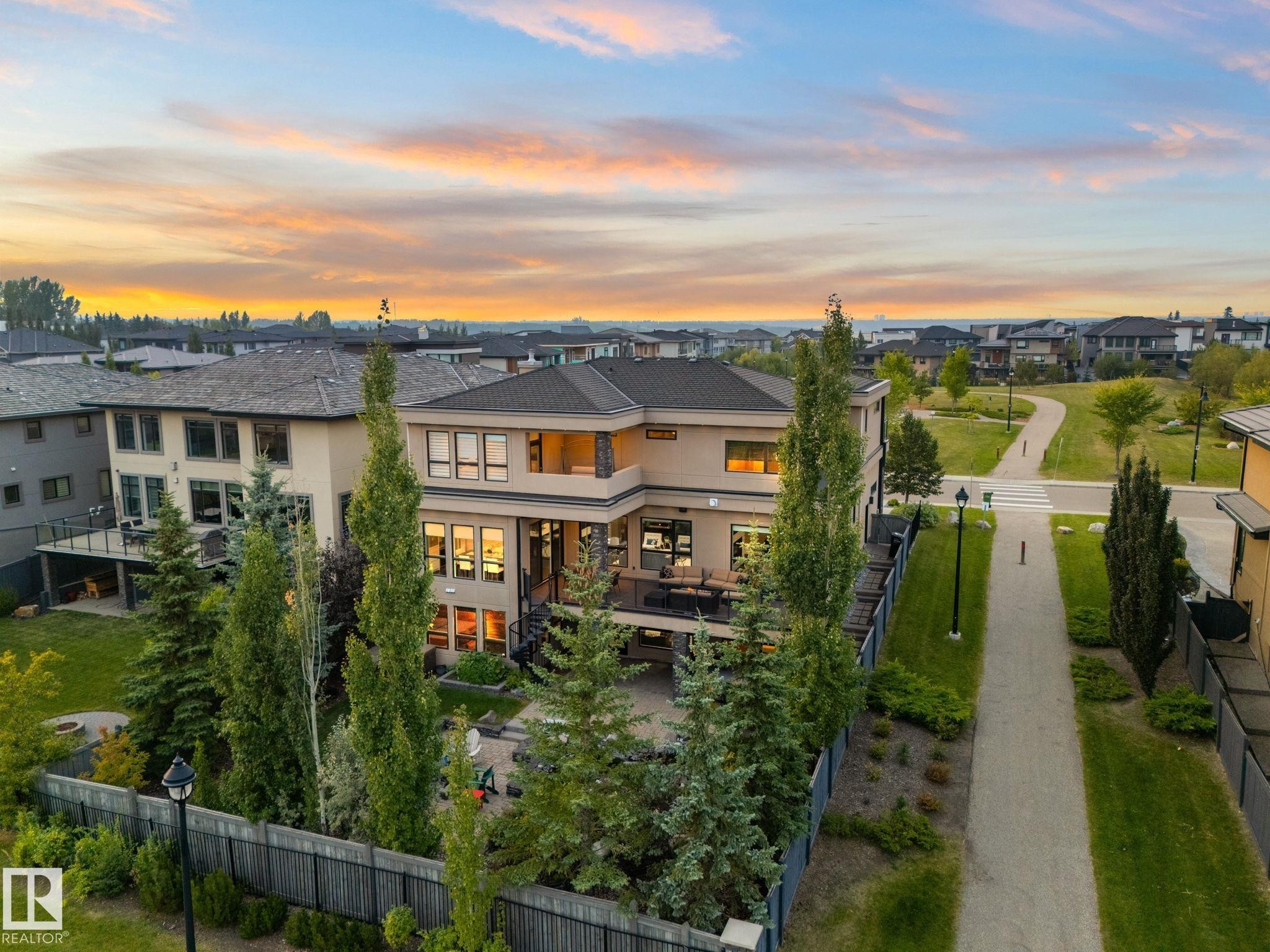4727 Woolsey Common, Edmonton, AB - Outdoor With View