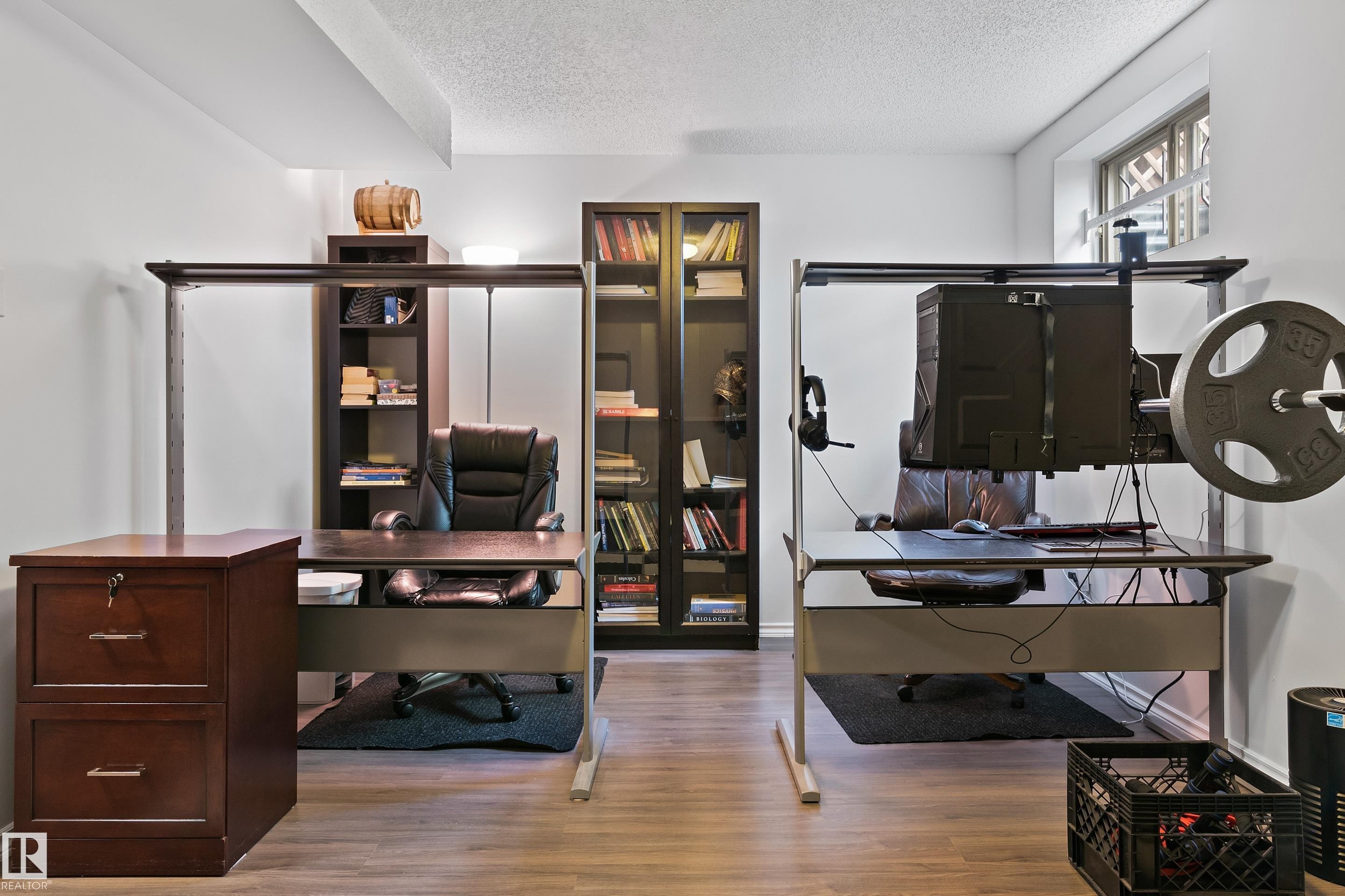 6163 38 Avenue, Edmonton, AB - Indoor