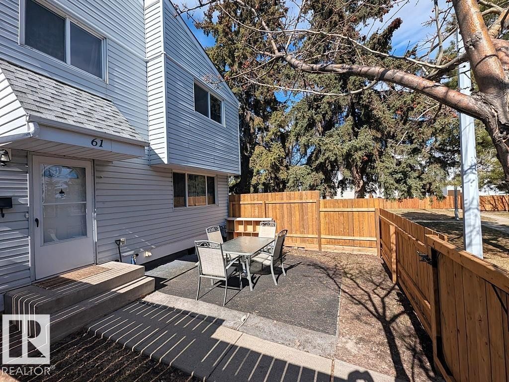 61 Mcleod Place, Edmonton, AB - Outdoor