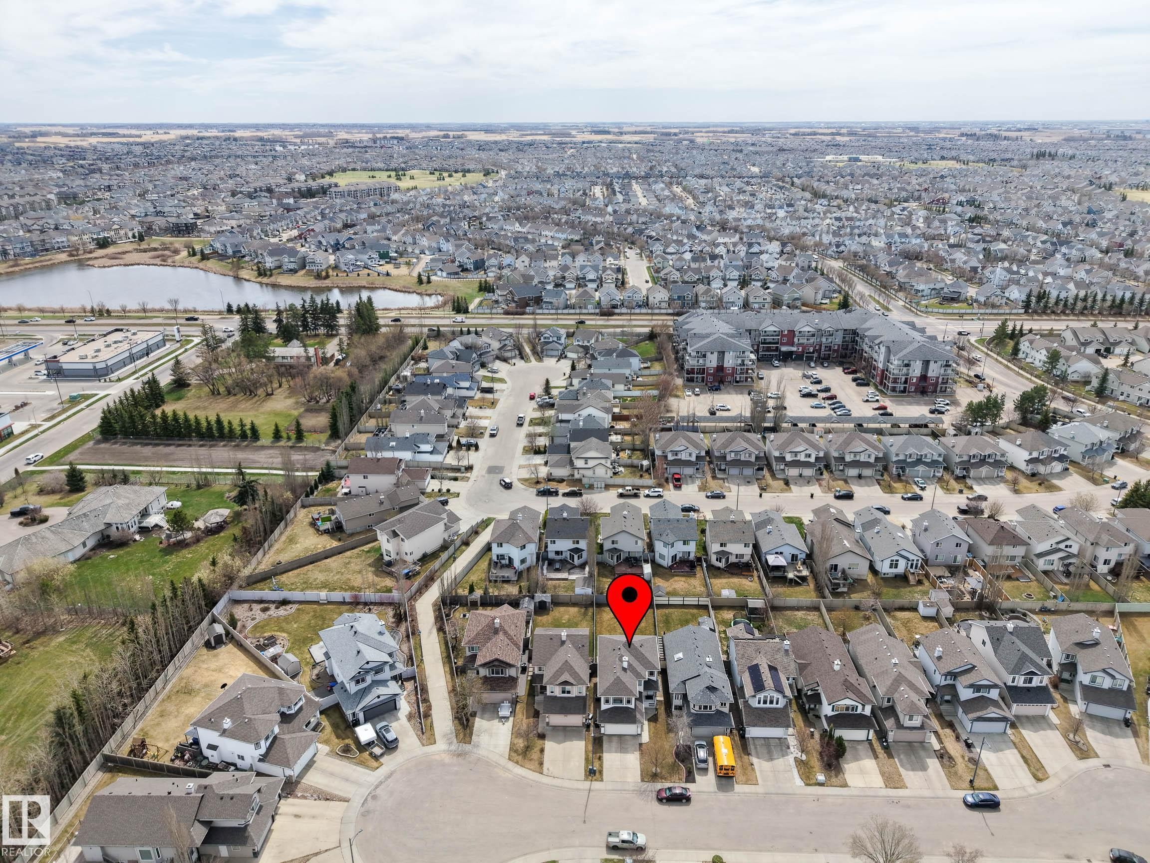 Image quality insufficient for description - 7723 7A Avenue, Edmonton, AB - Outdoor With View