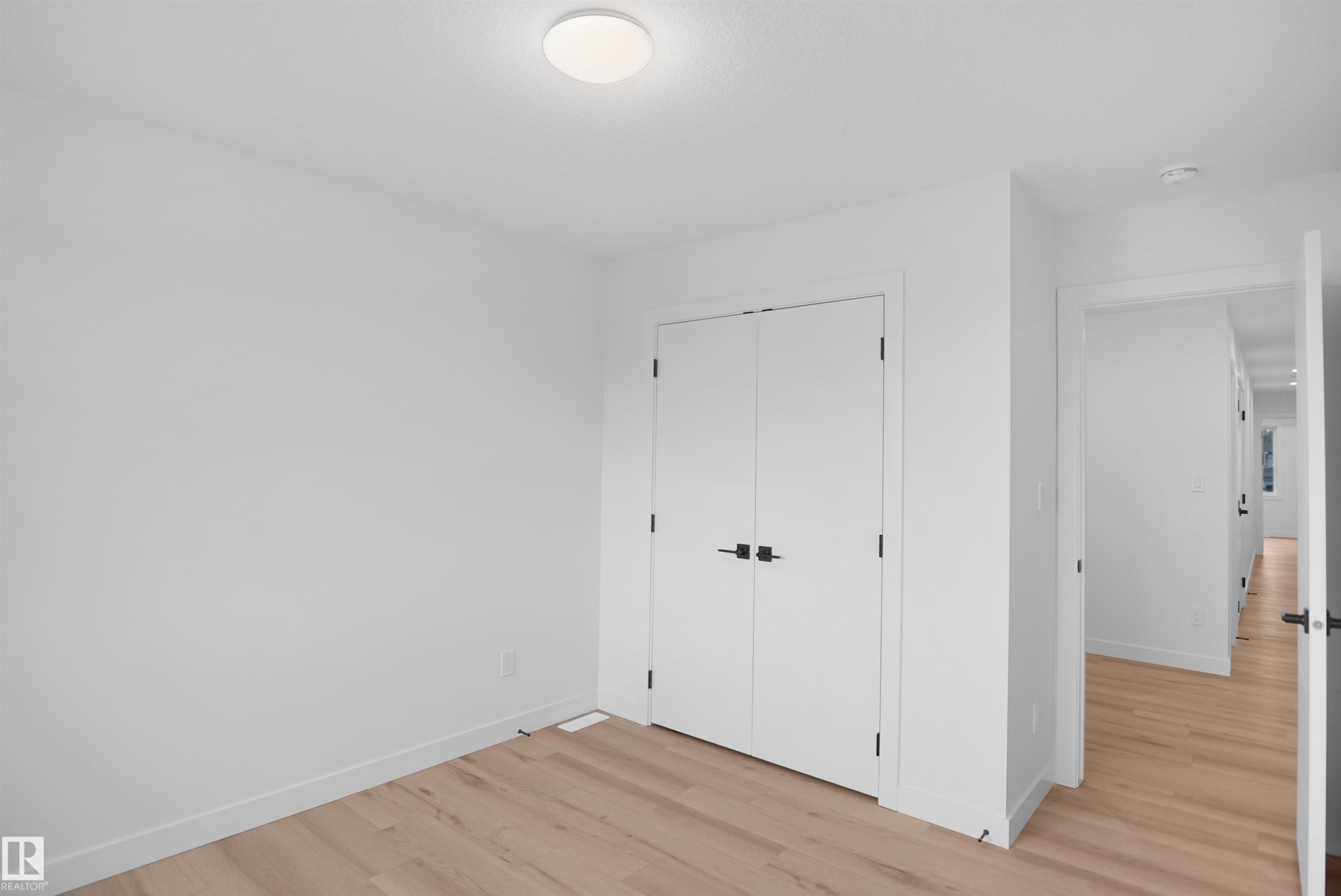 117 Peirwyck Loop, Spruce Grove, AB - Indoor Photo Showing Other Room