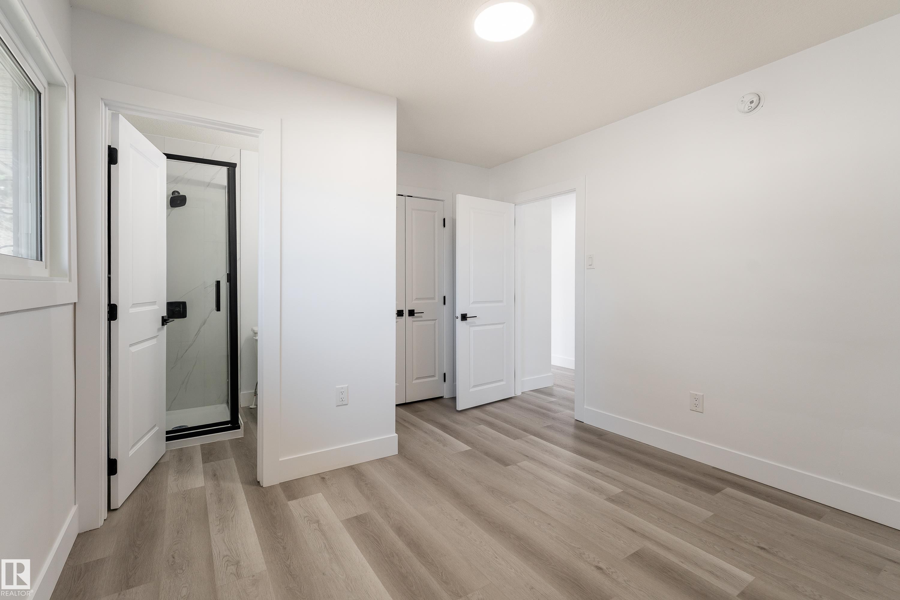 11844 St Albert Trail, Edmonton, AB - Indoor Photo Showing Other Room