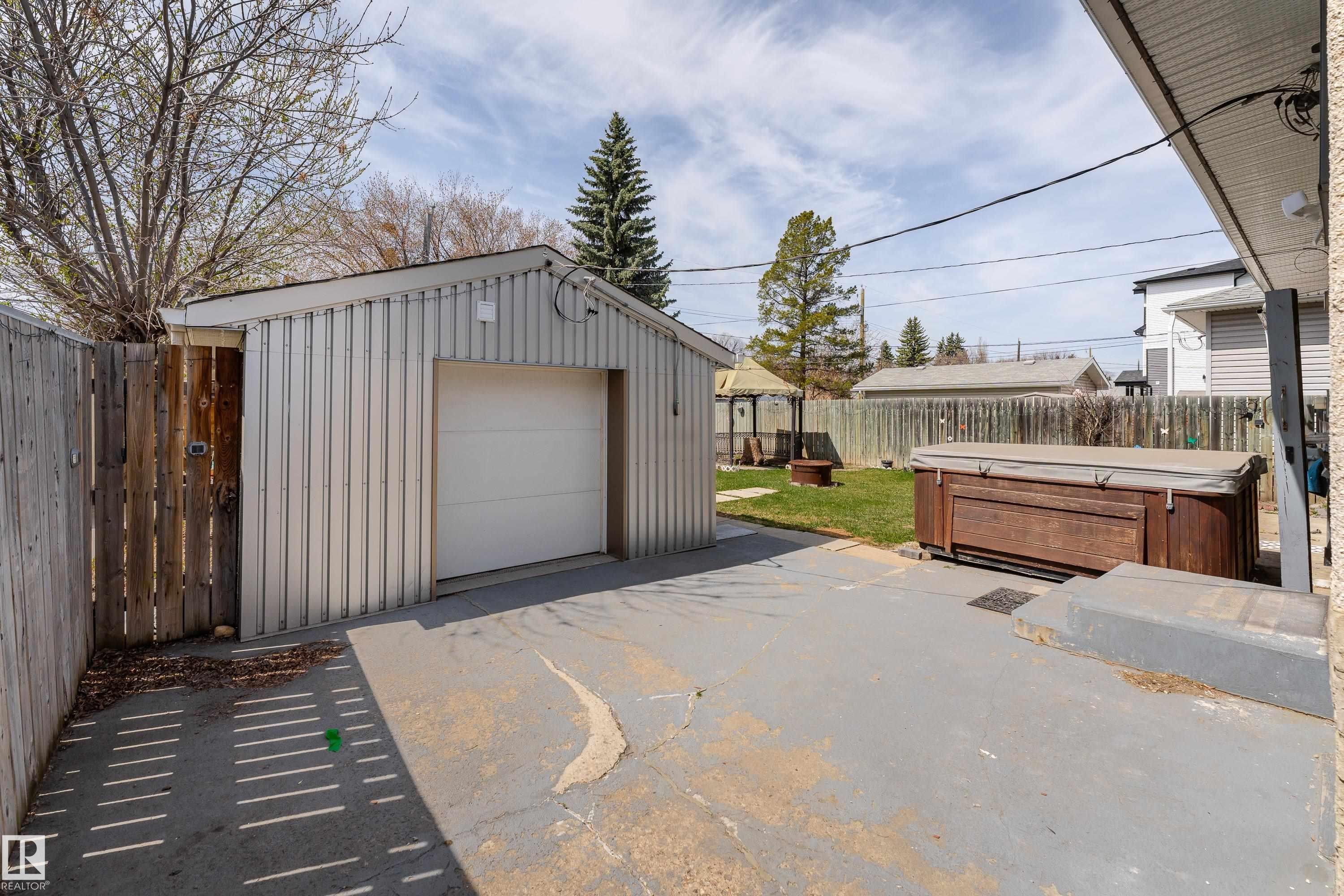 11844 St Albert Trail, Edmonton, AB - Outdoor With Exterior