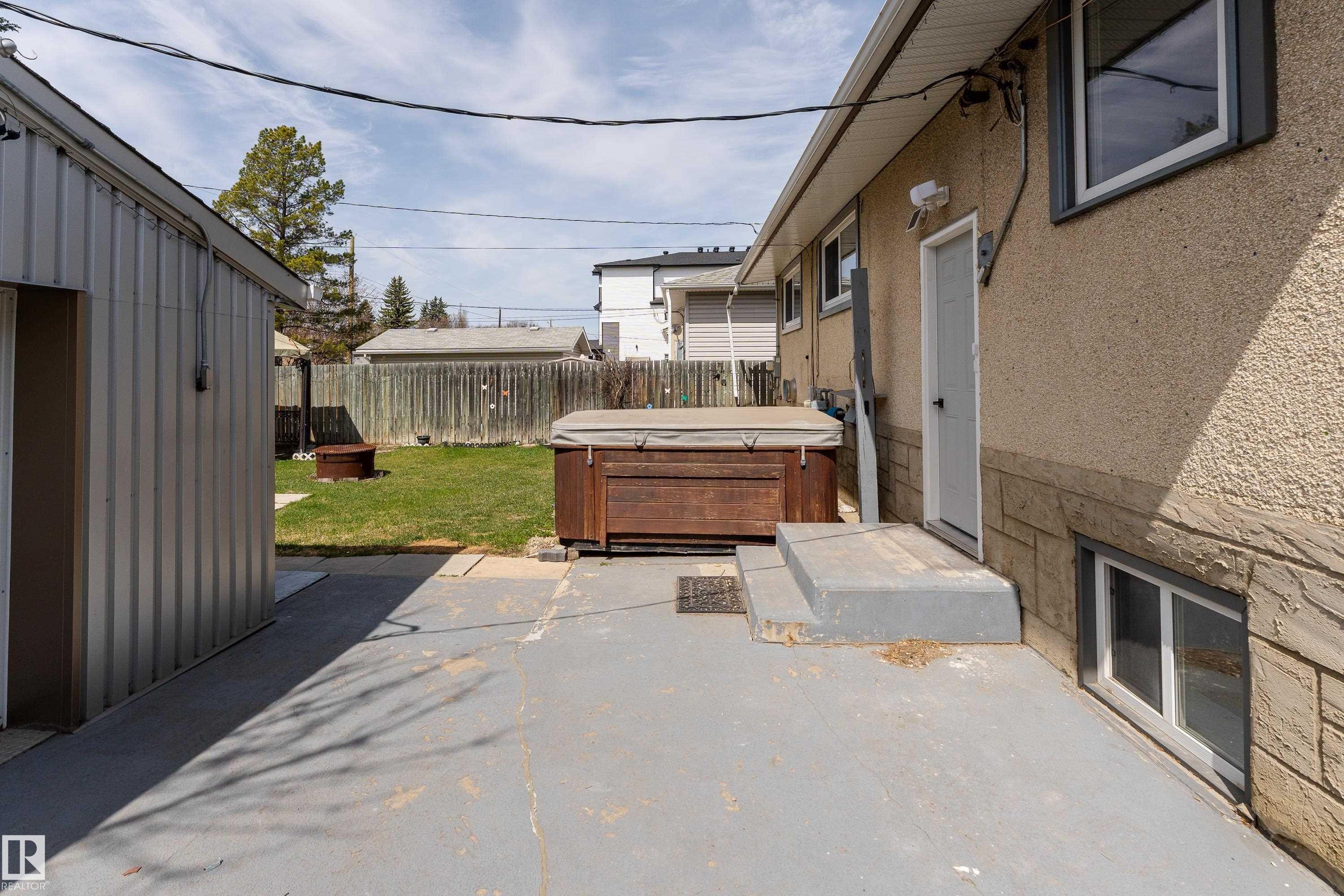 11844 St Albert Trail, Edmonton, AB - Outdoor With Exterior