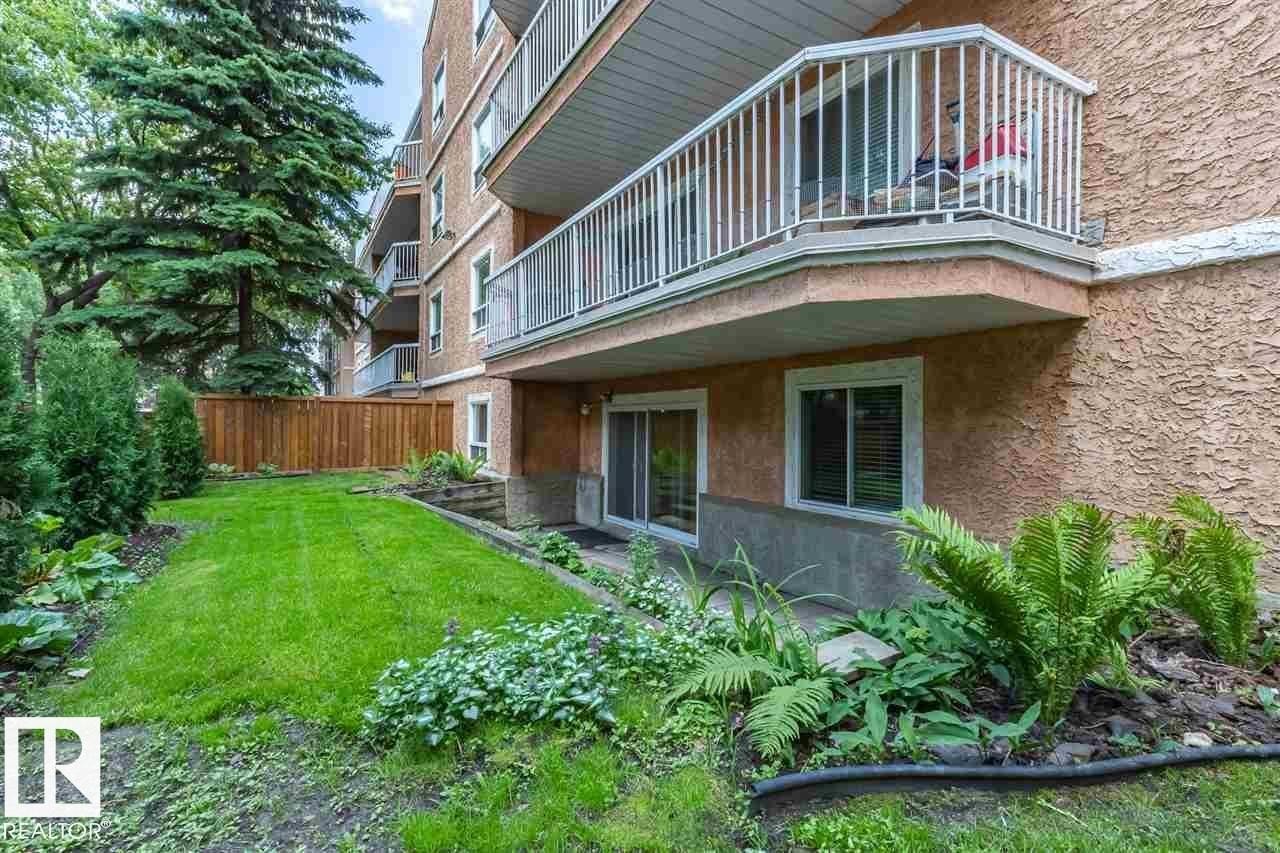 108 9010 106 Avenue, Edmonton, AB - Outdoor