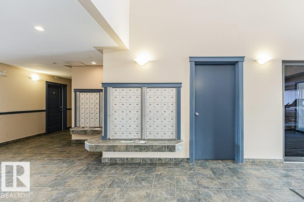 316 245 Edwards Drive, Edmonton, AB - Indoor Photo Showing Other Room
