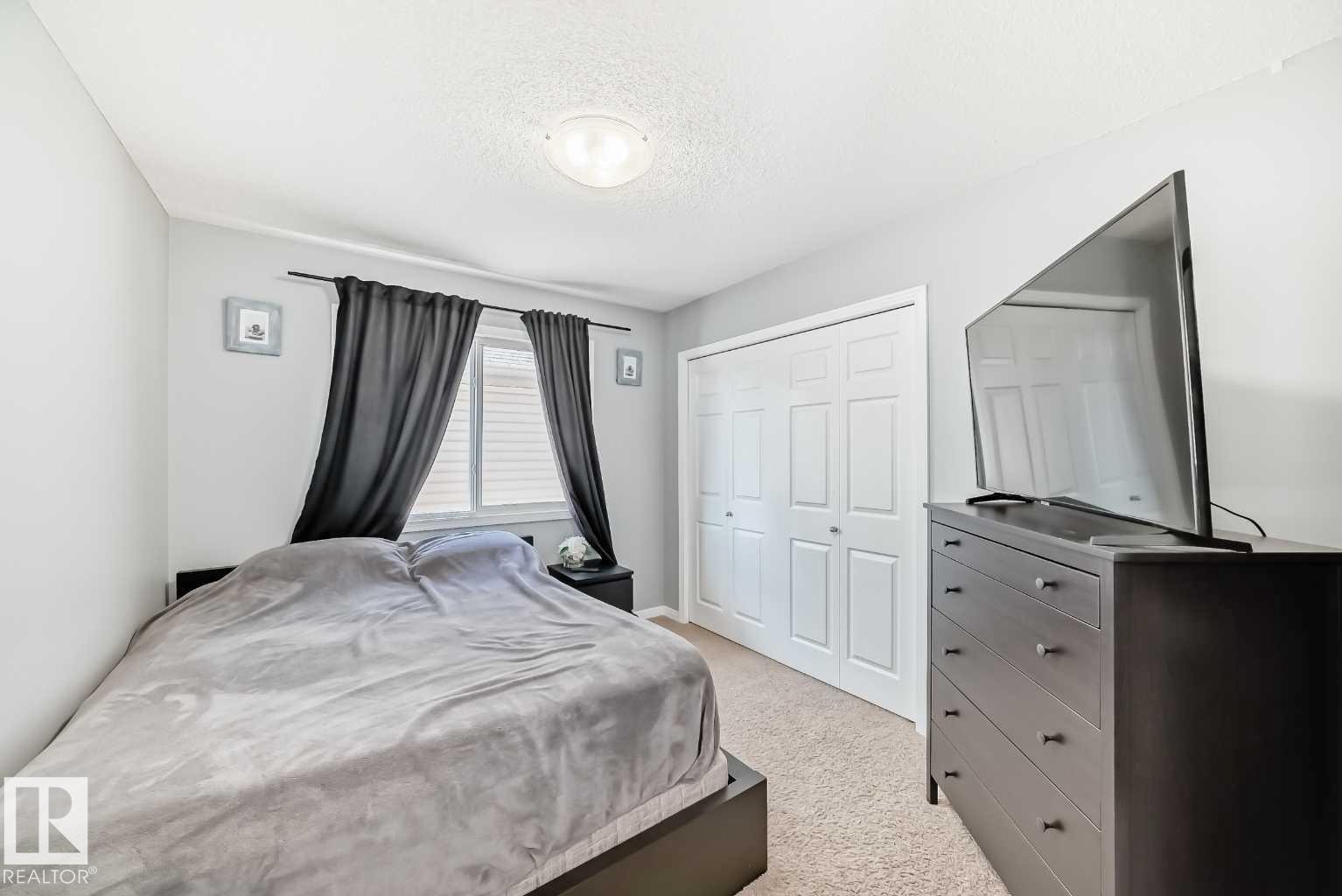 227 Avena Circle, Leduc, AB - Indoor Photo Showing Bedroom