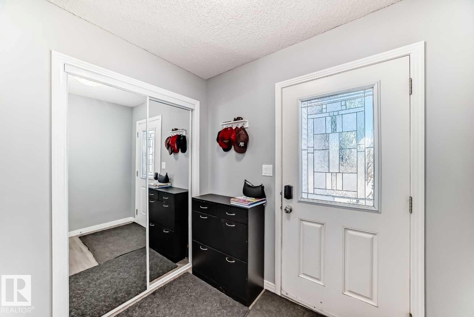 227 Avena Circle, Leduc, AB - Indoor Photo Showing Other Room