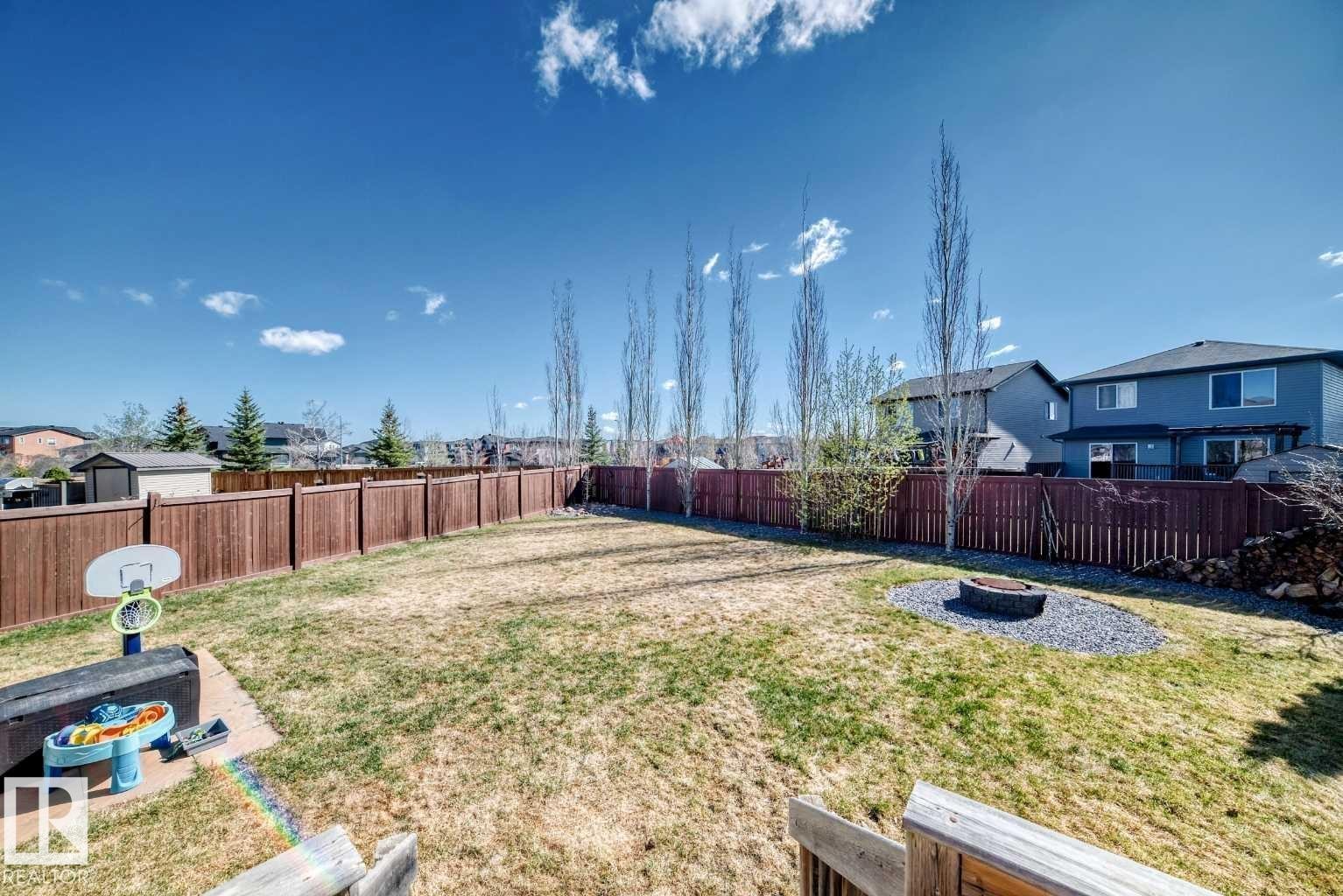 227 Avena Circle, Leduc, AB - Outdoor