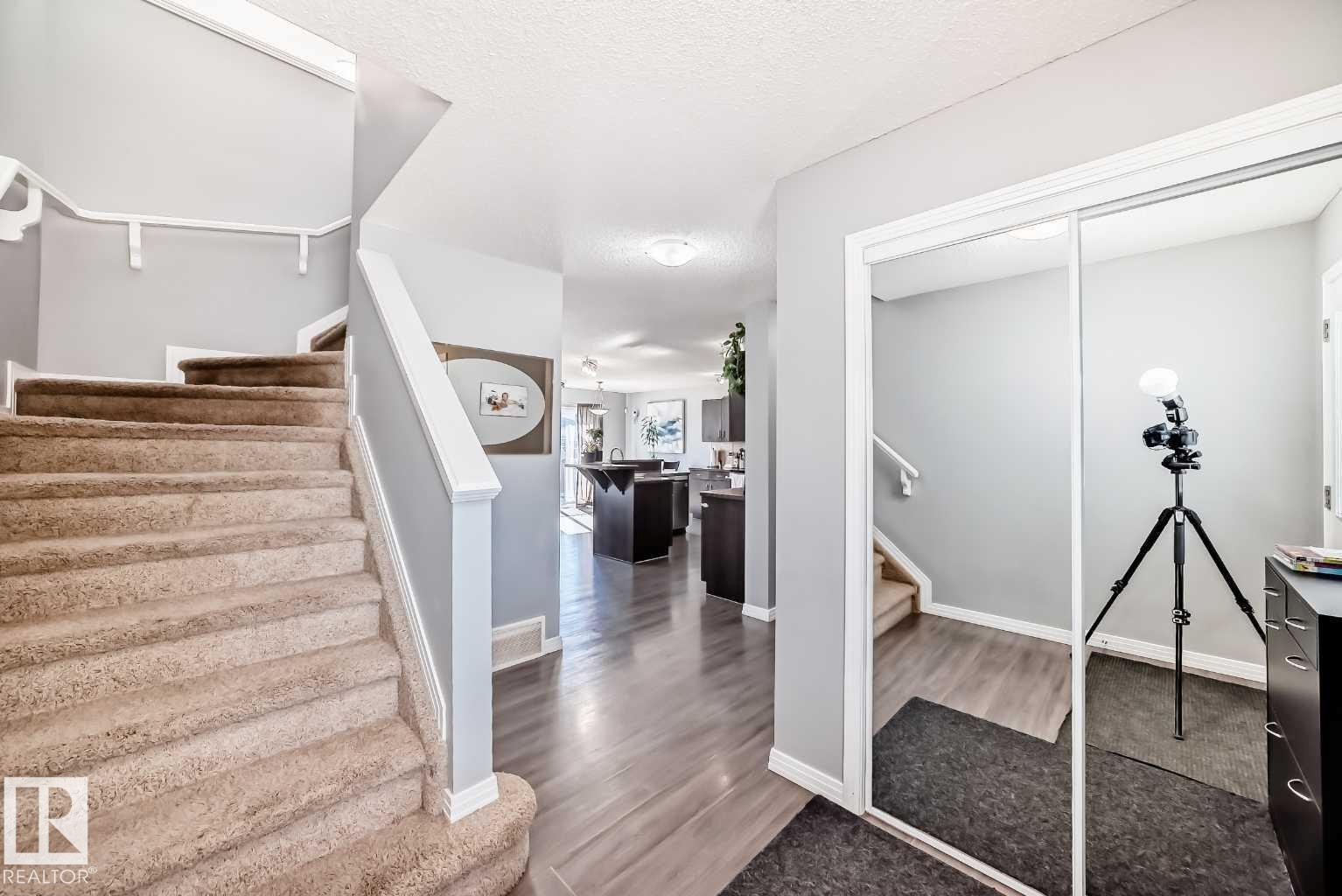 227 Avena Circle, Leduc, AB - Indoor Photo Showing Other Room
