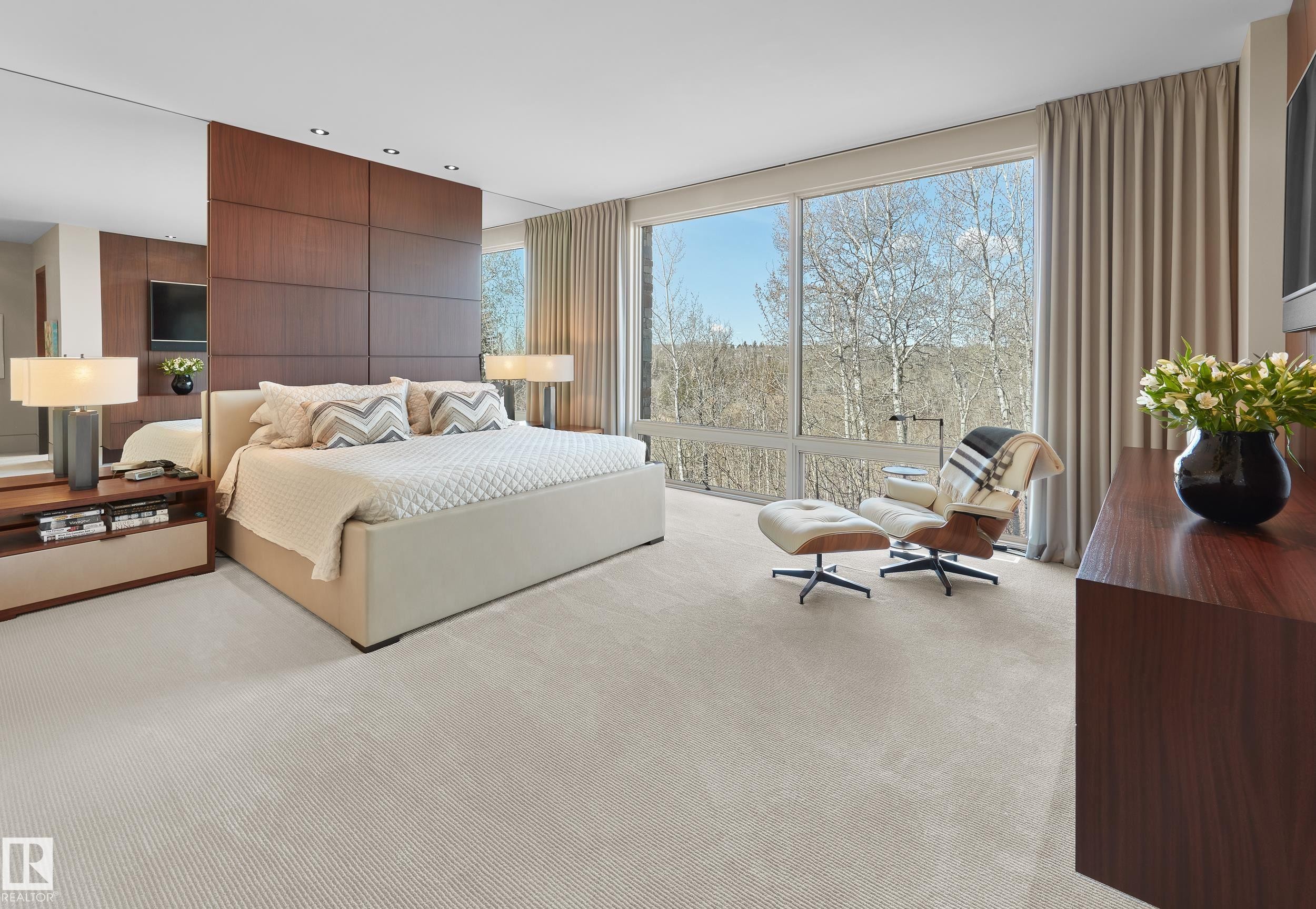 112 Westbrook Drive, Edmonton, AB - Indoor Photo Showing Bedroom