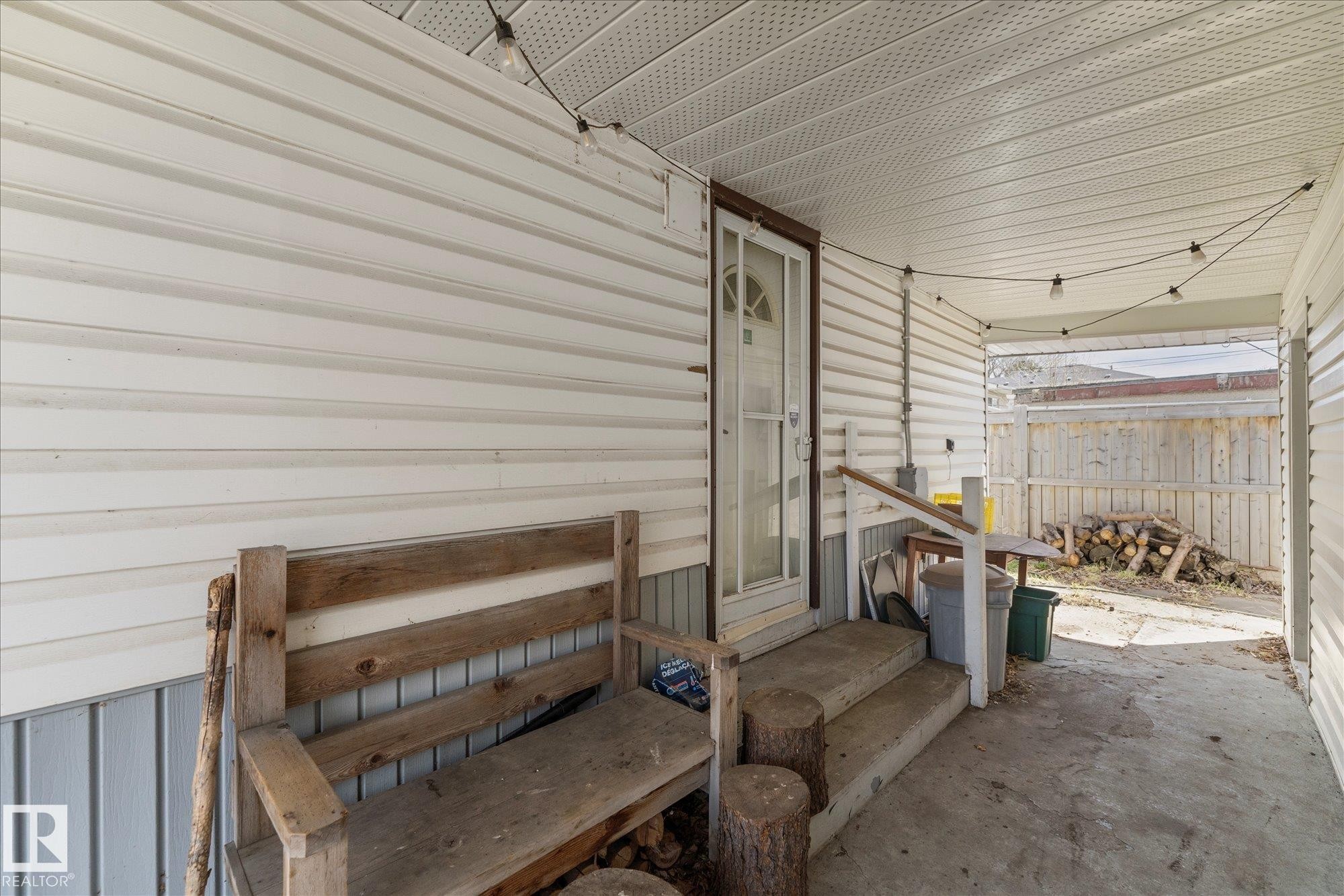 5703 119 Avenue, Edmonton, AB - With Exterior