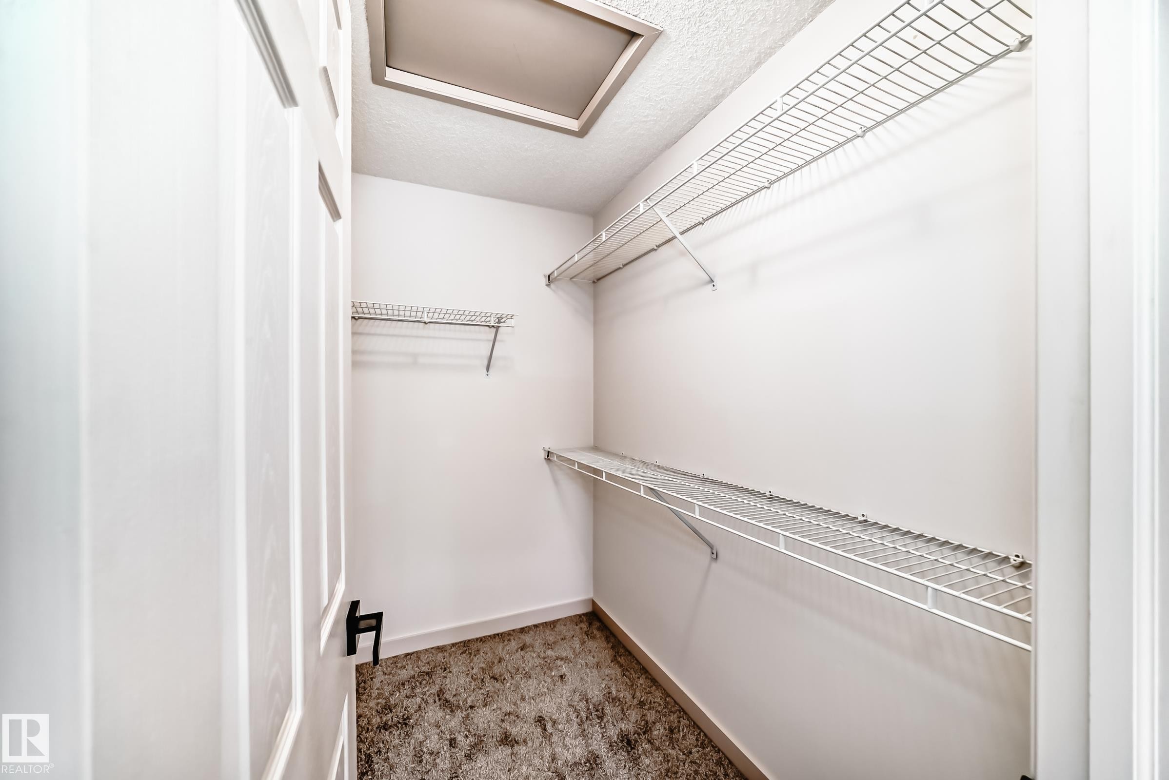13519 32 Street, Edmonton, AB - Indoor