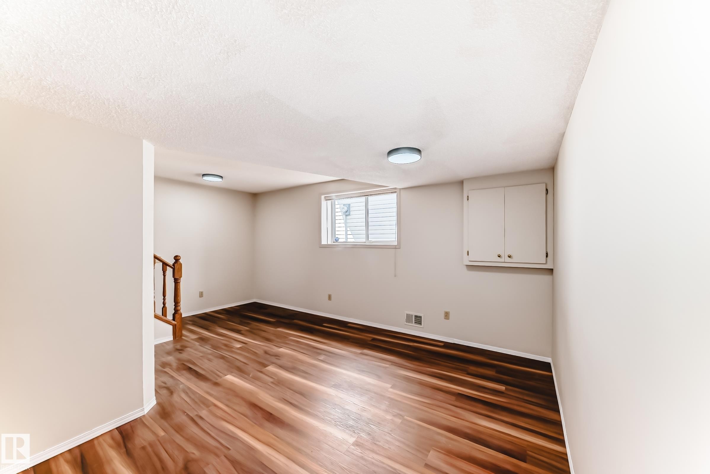 13519 32 Street, Edmonton, AB - Indoor Photo Showing Other Room