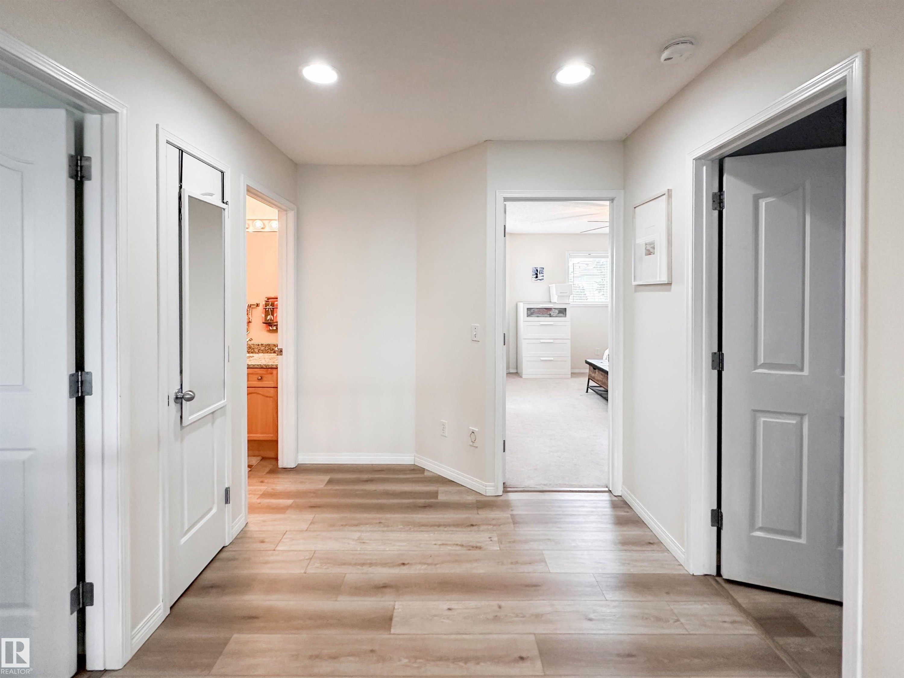 6 Norfolk Close, St. Albert, AB - Indoor Photo Showing Other Room