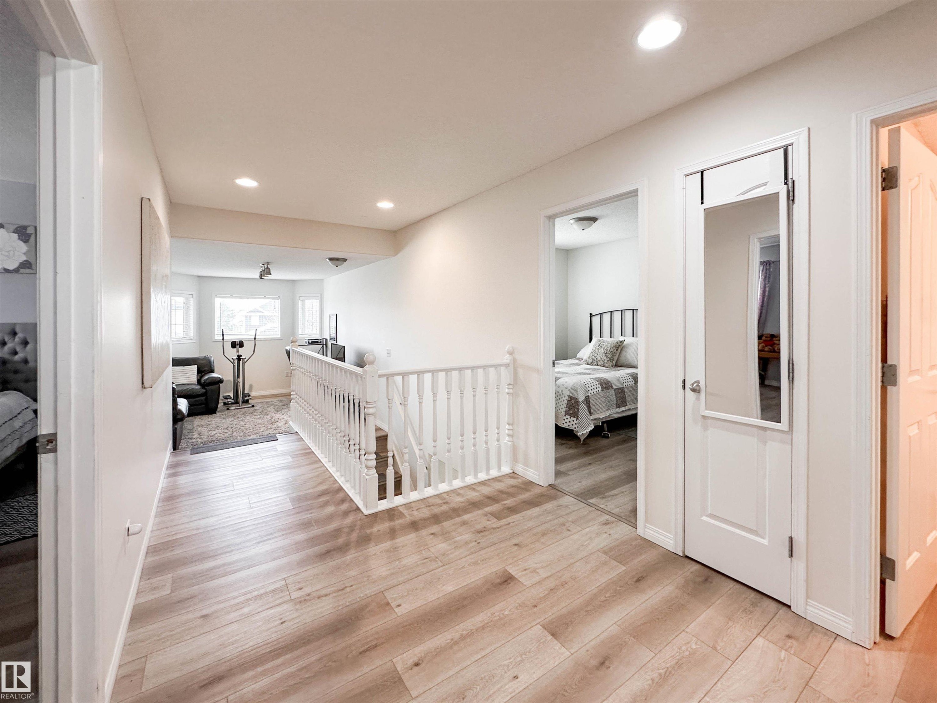 6 Norfolk Close, St. Albert, AB - Indoor Photo Showing Other Room