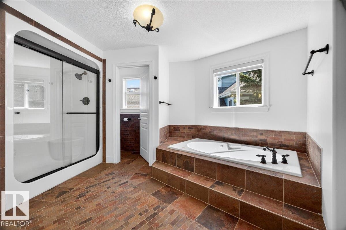 1251 Summerside Drive, Edmonton, AB