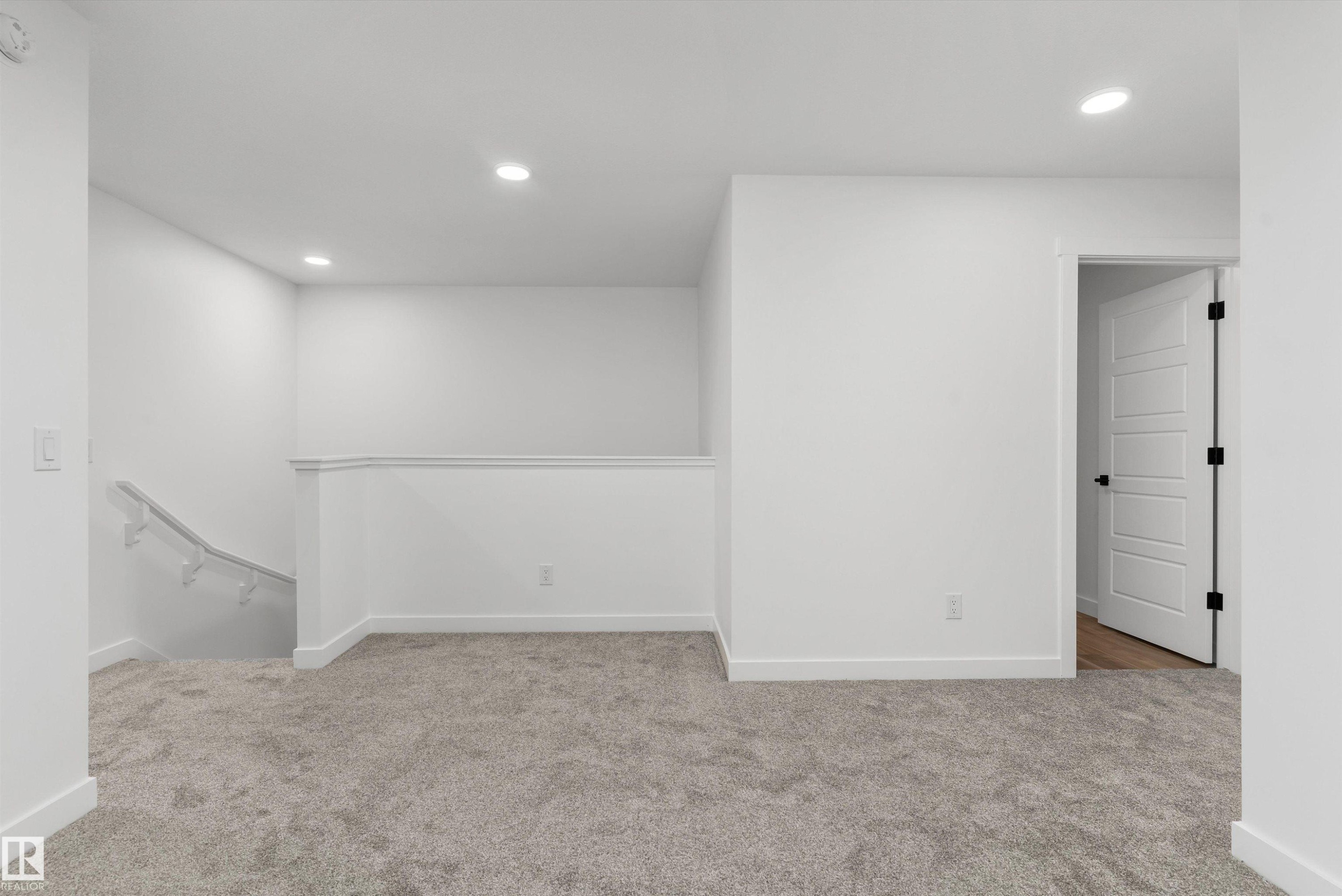 1060 Cristall Crescent, Edmonton, AB