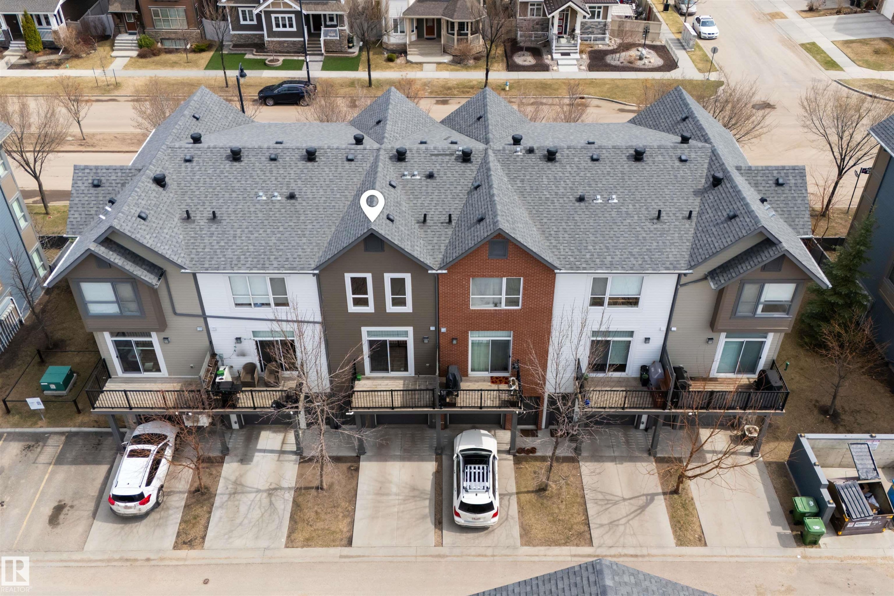 8 2560 Pegasus Boulevard, Edmonton, AB - Outdoor