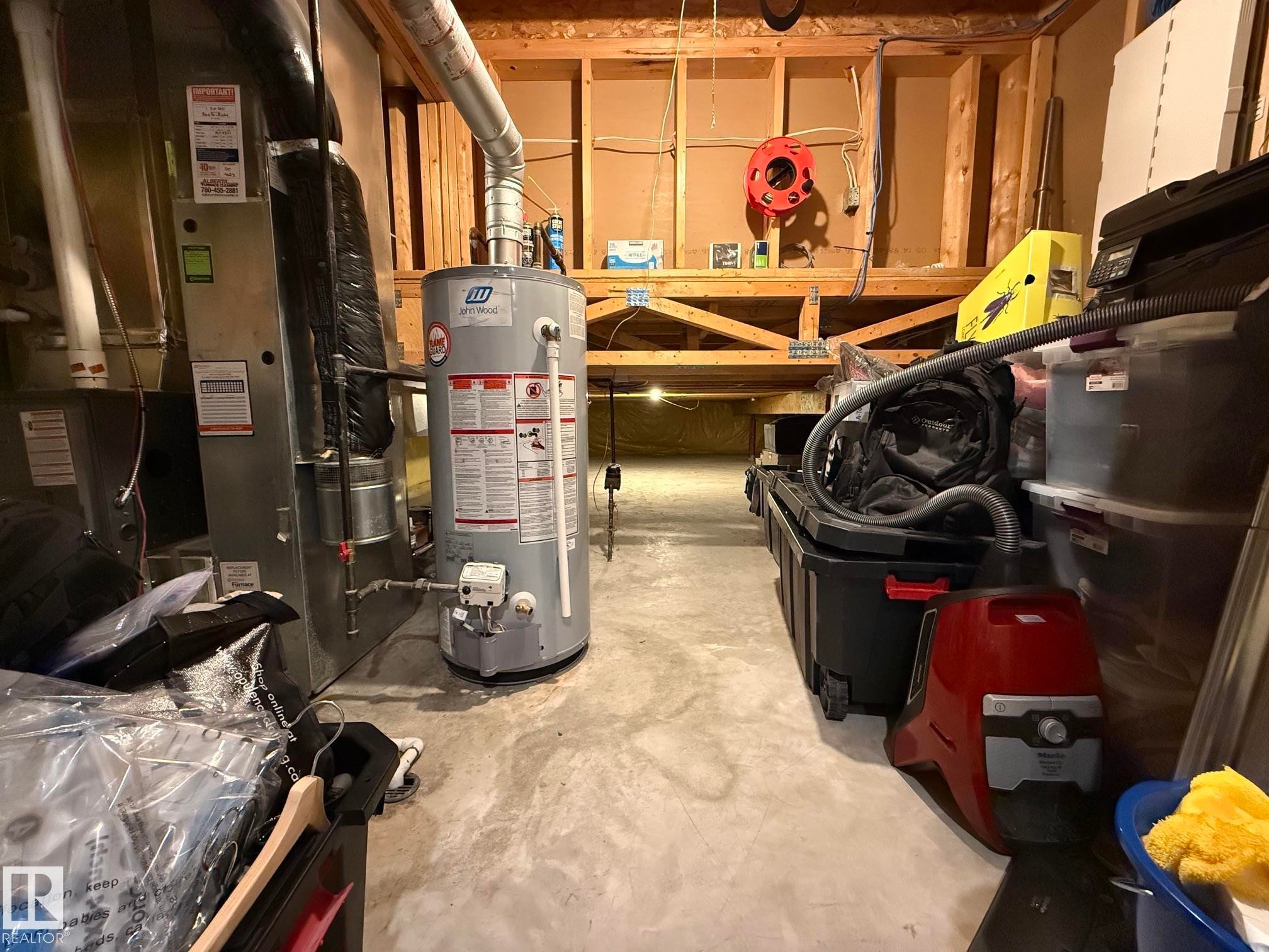 2078 Tanner Wynd, Edmonton, AB - Indoor Photo Showing Basement