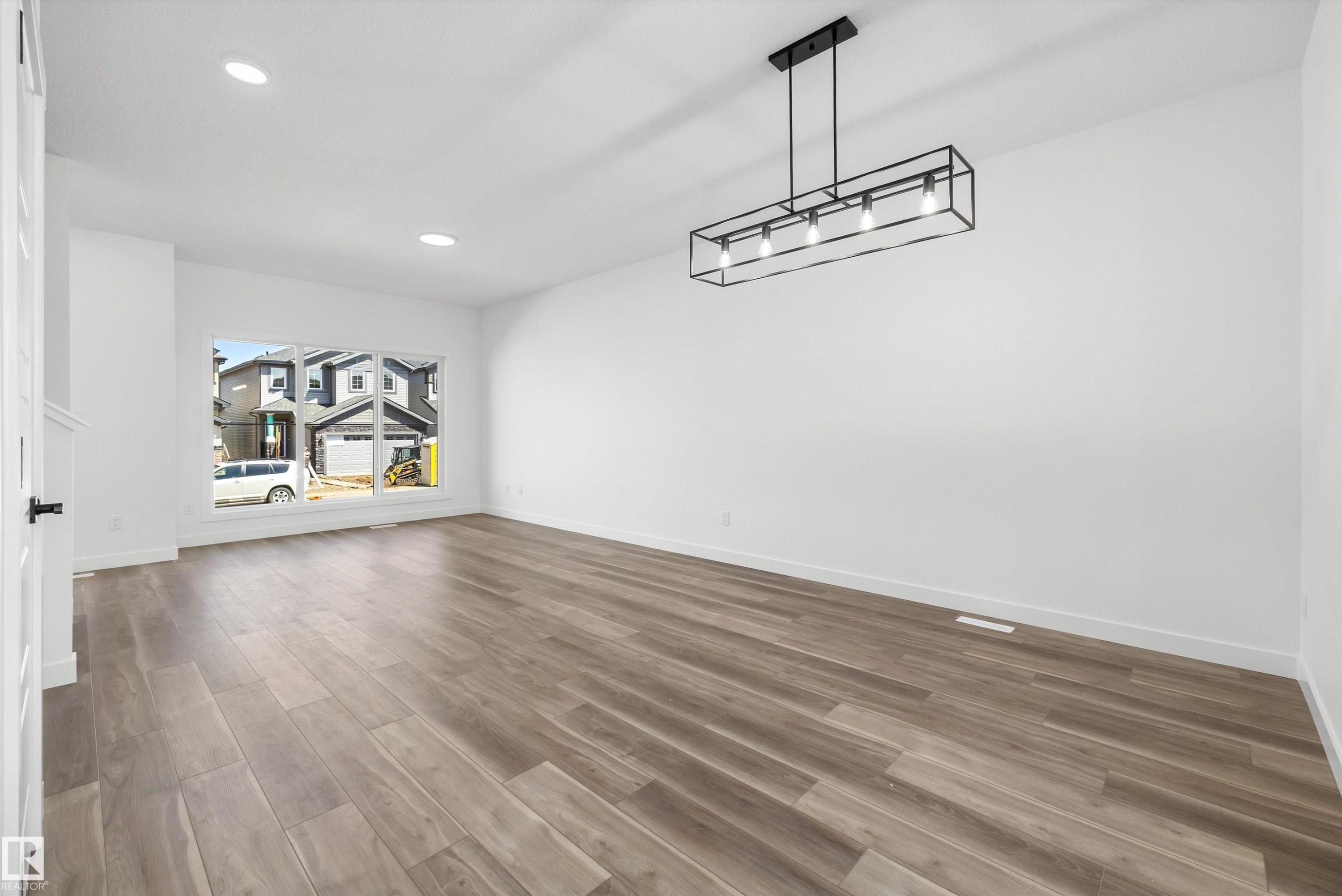 20631 43 Avenue, Edmonton, AB - Indoor