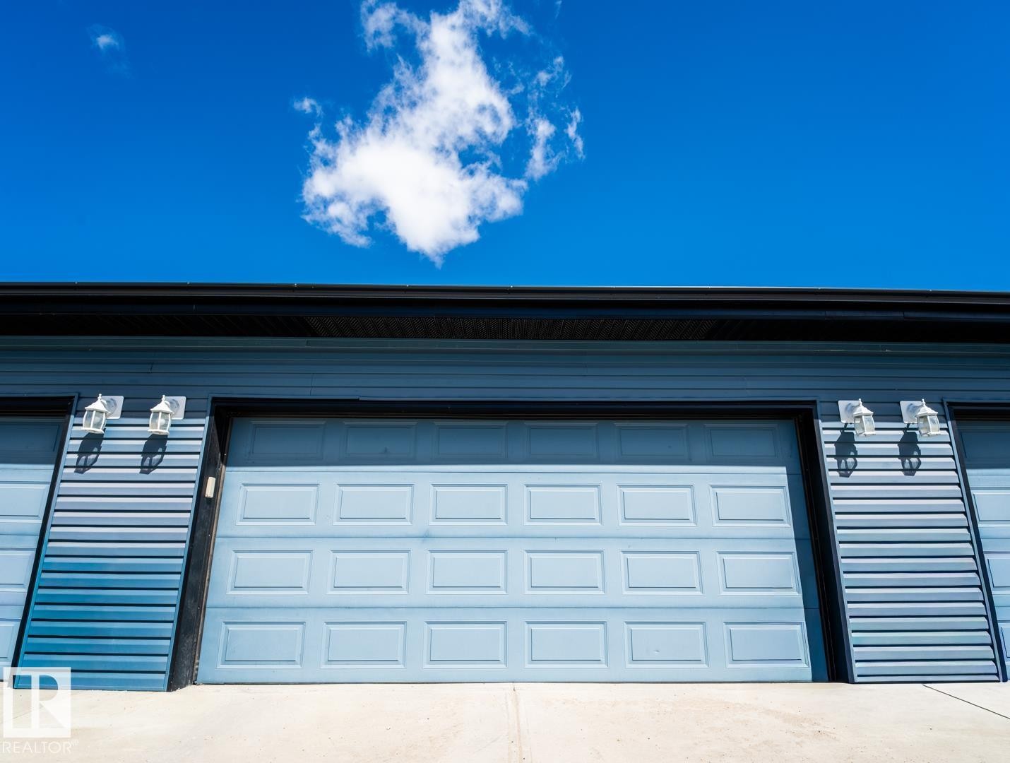 911 Morris Way, Leduc, AB - Outdoor