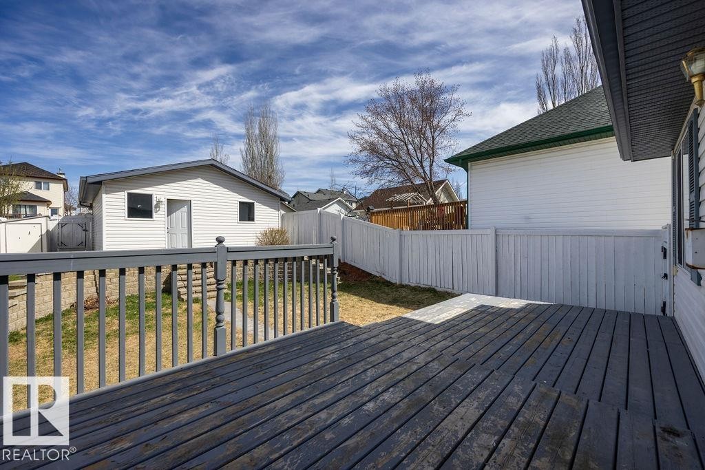 2076 Tanner Wynd, Edmonton, AB