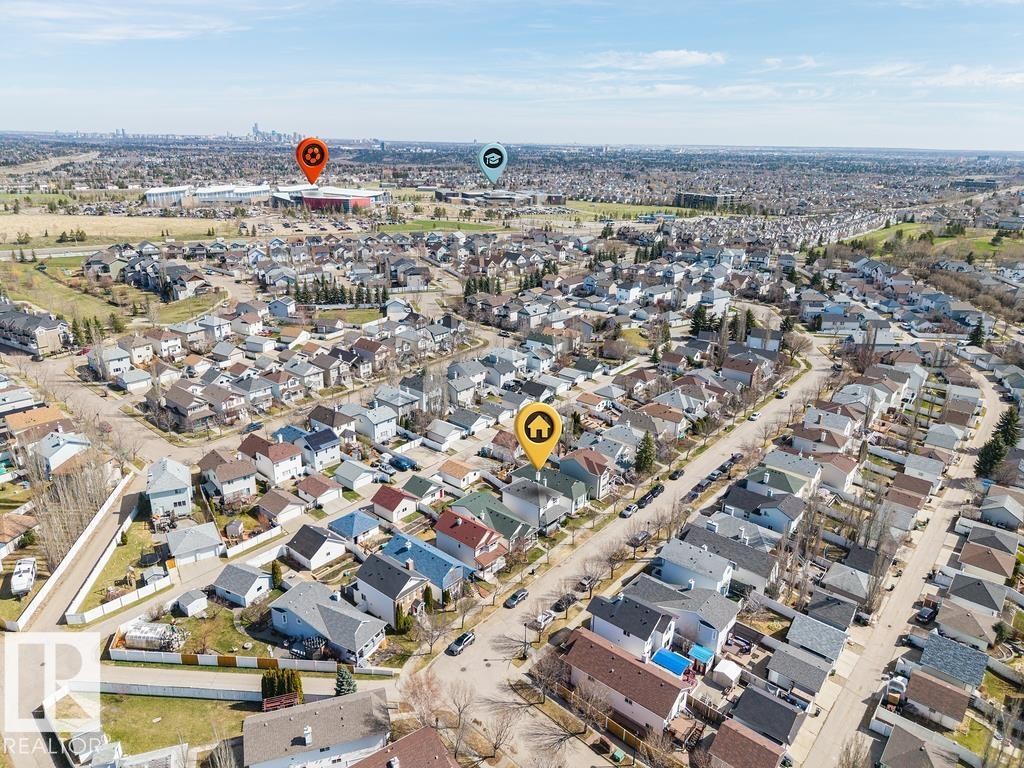 2076 Tanner Wynd, Edmonton, AB
