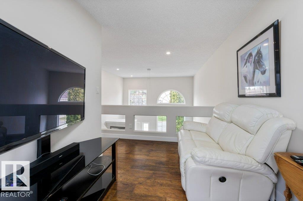 16 4 Fraser Drive, St. Albert, AB - Indoor