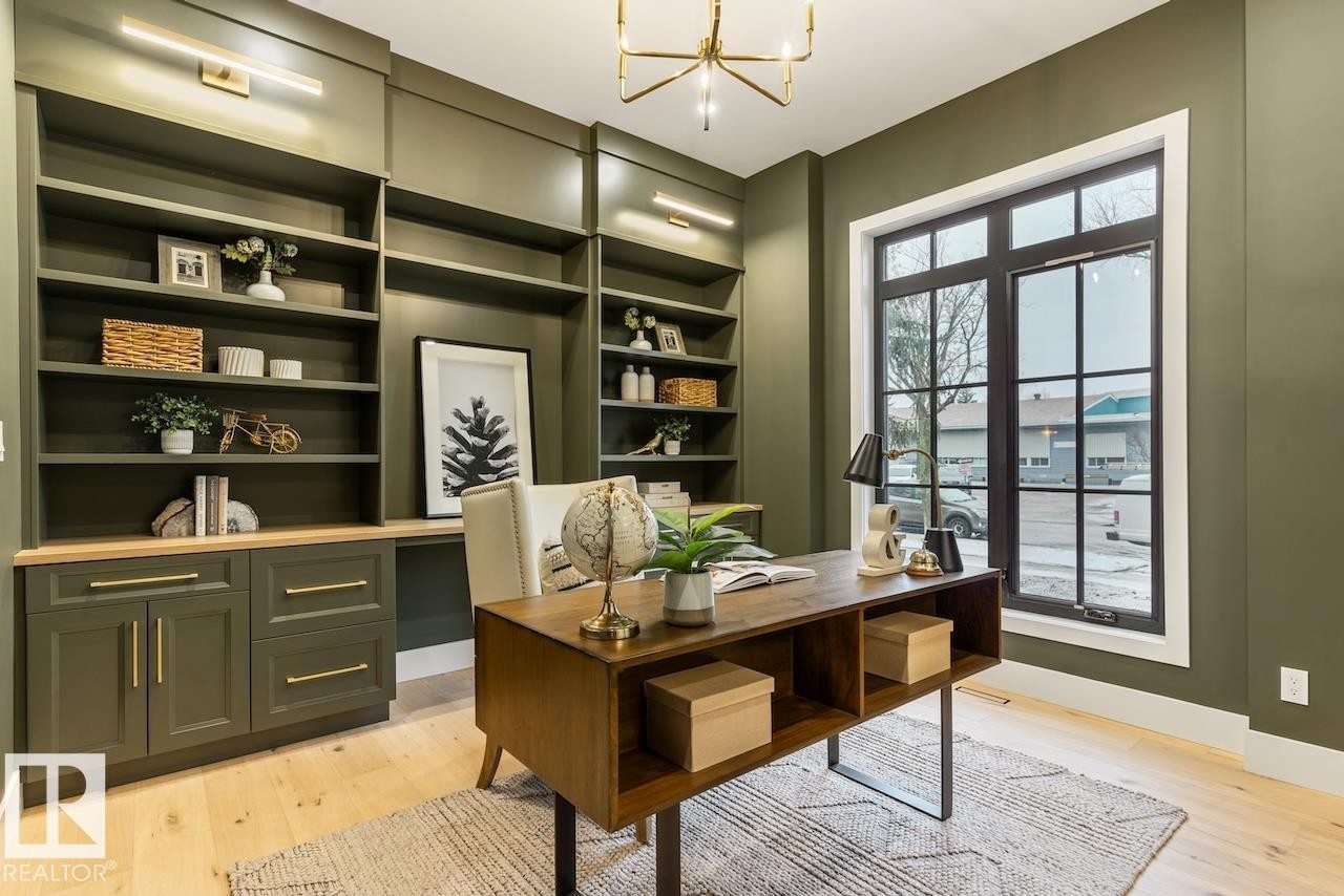 10519 138 Street Nw, Edmonton, AB - Indoor Photo Showing Office