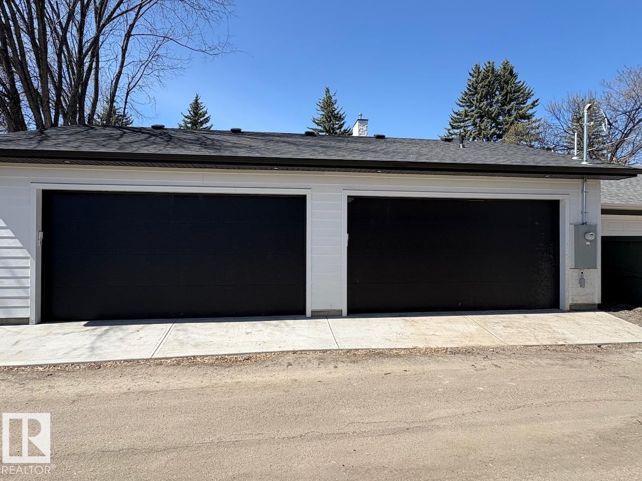 10519 138 Street Nw, Edmonton, AB - Outdoor