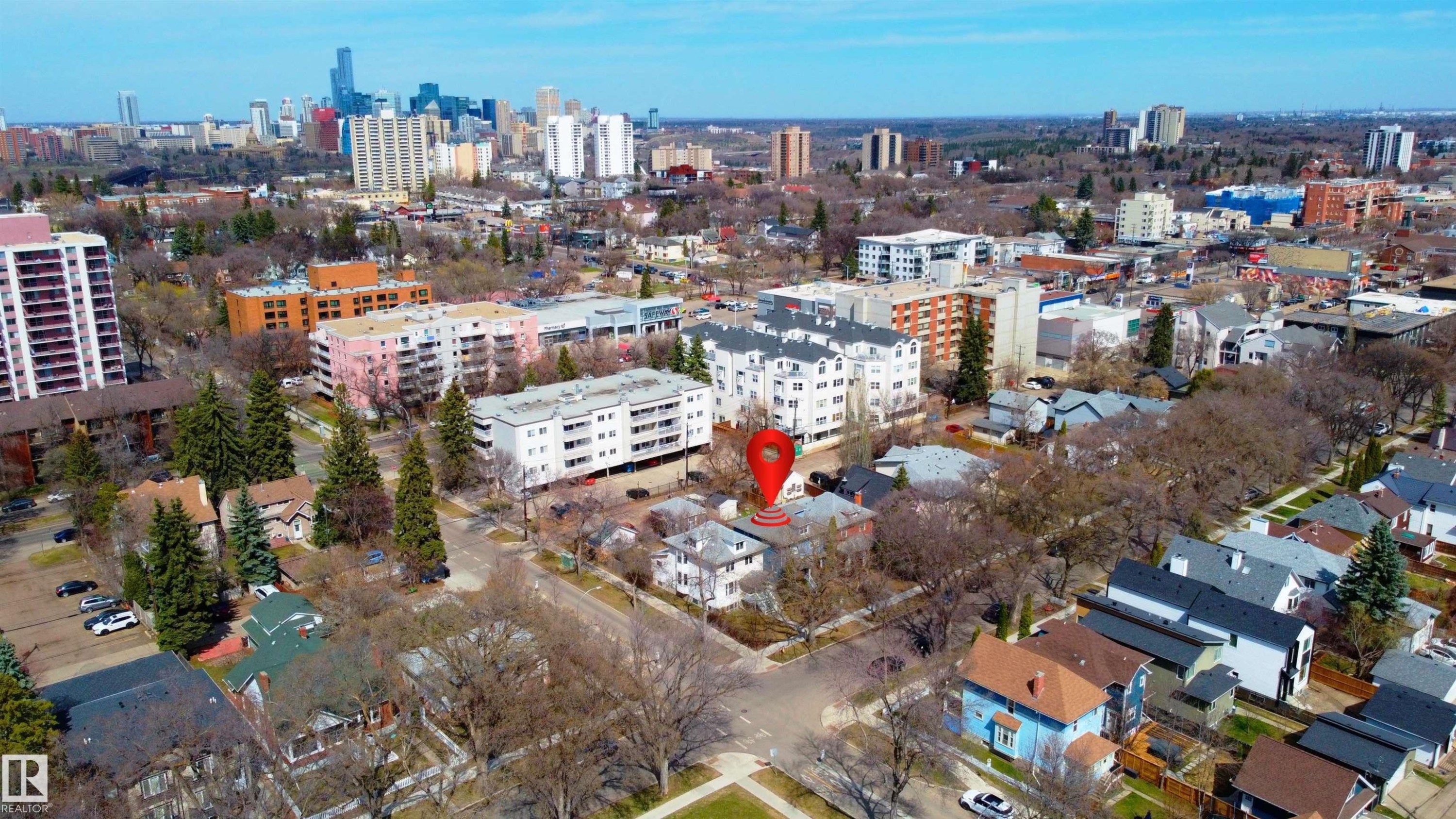 Historic Garneau with tree-lined streets, close to cafes, shops, and the University of Alberta. 1 block off vibrant Whyte Avenue - 10956 81 Avenue, Edmonton, AB - Outdoor With View