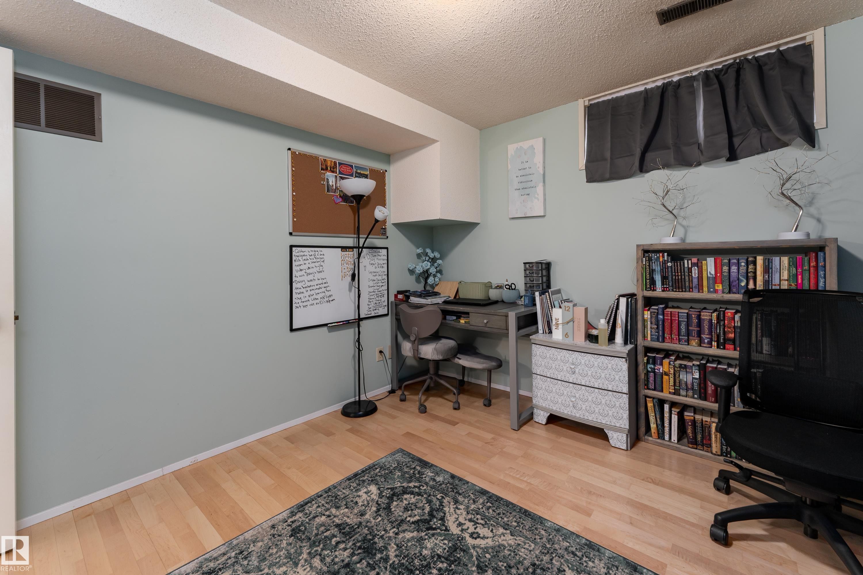 Second kitchen in basement with private entrance, 2 bedrooms, 4 pc bath and living/dining area - 10956 81 Avenue, Edmonton, AB - Indoor Photo Showing Office