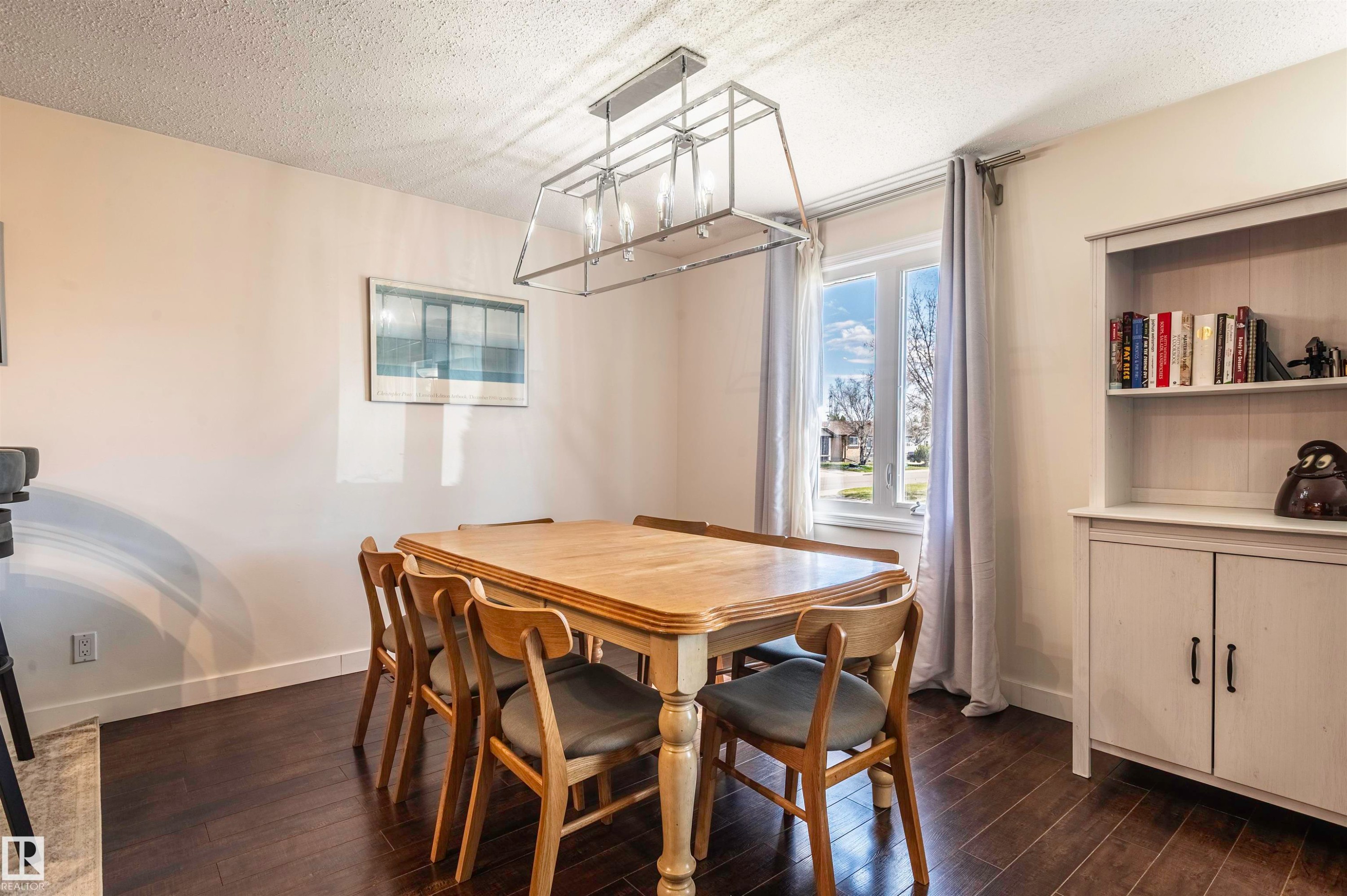 14238 22A Street, Edmonton, AB