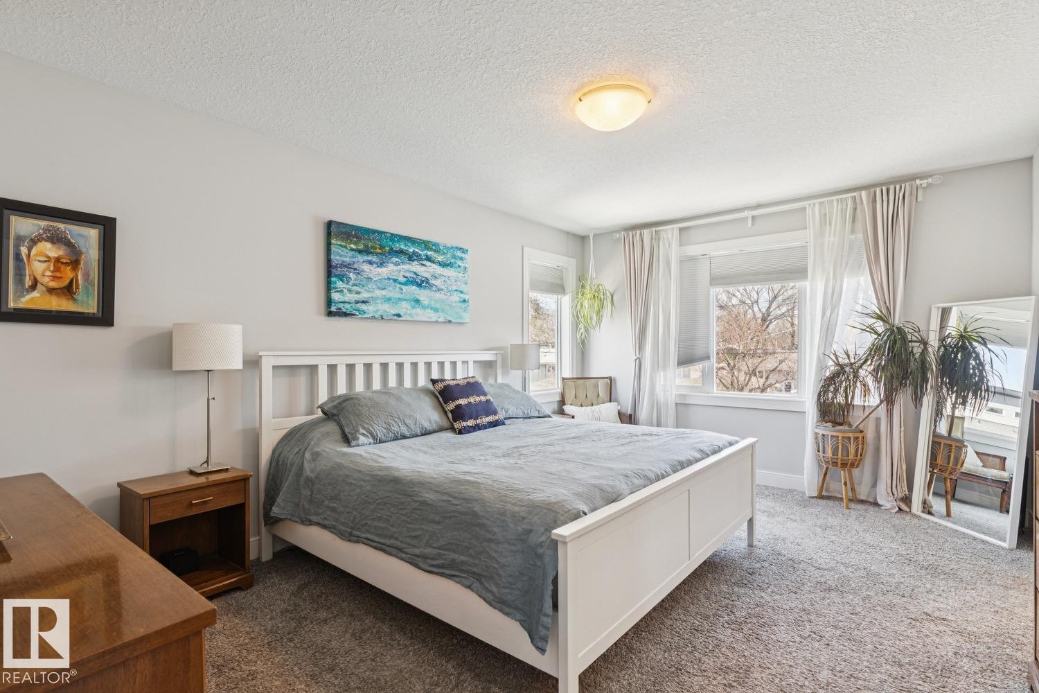 9919 79 Street, Edmonton, AB - Indoor Photo Showing Bedroom