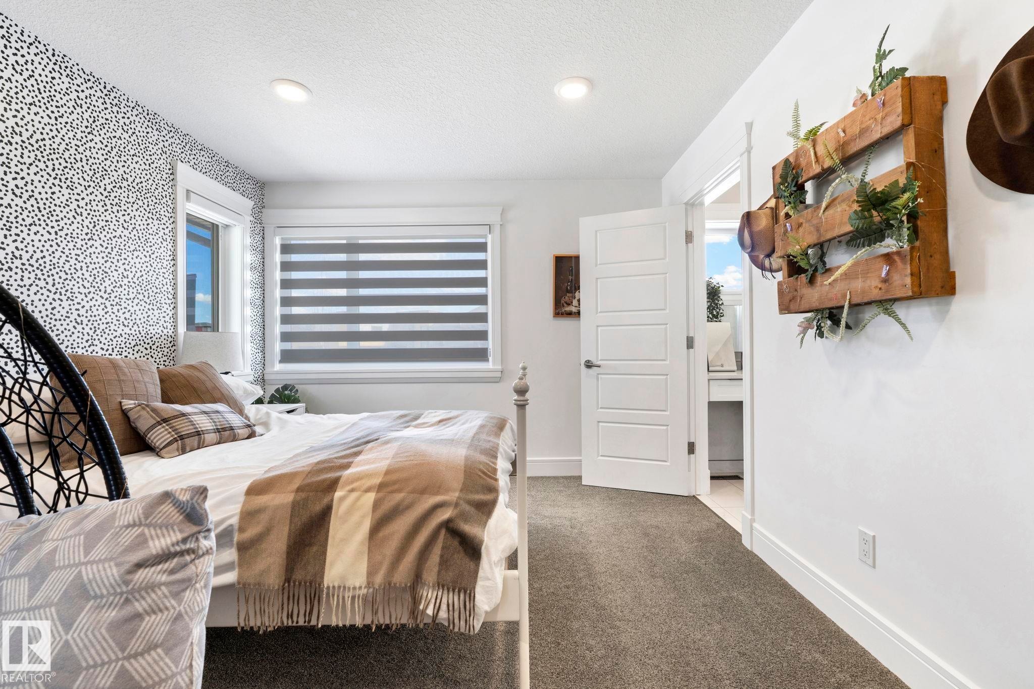 4412 Wingfield Cape, Edmonton, AB - Indoor Photo Showing Bedroom