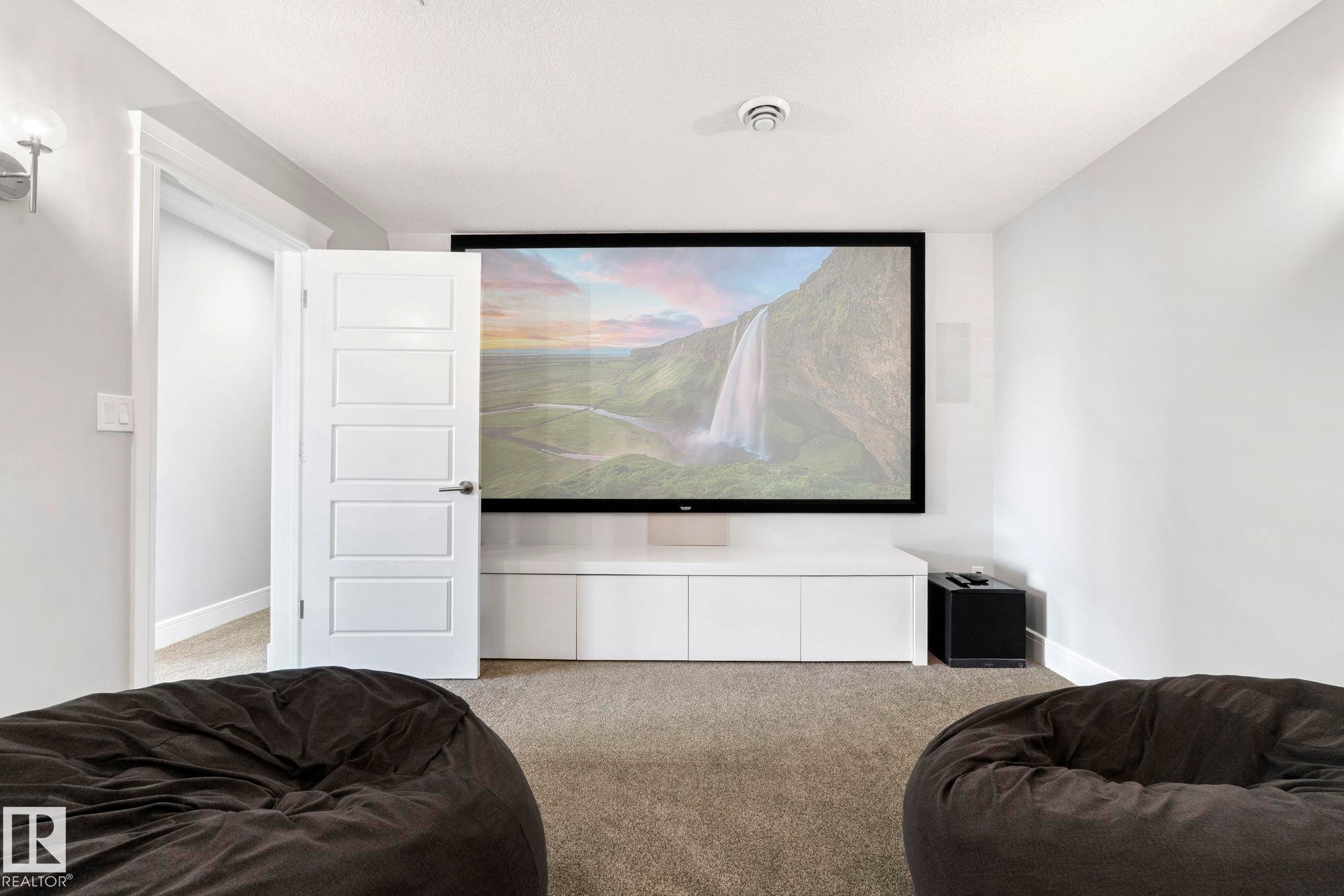 4412 Wingfield Cape, Edmonton, AB - Indoor