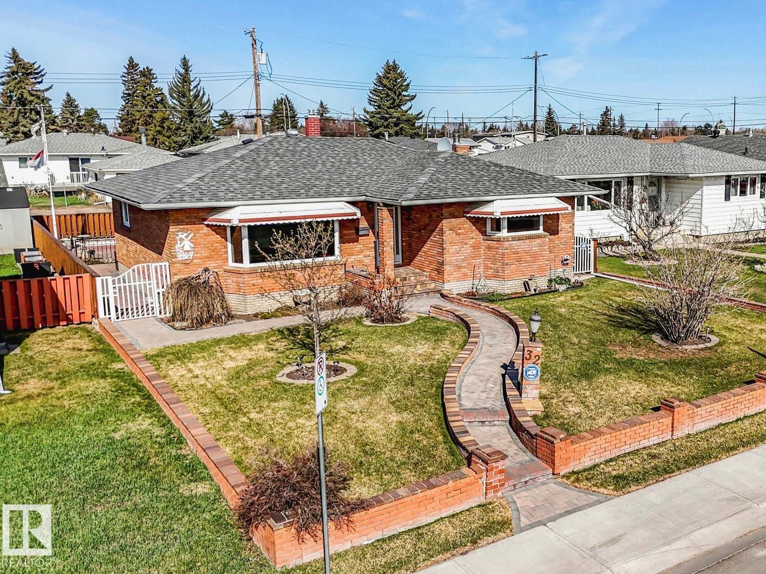 13532 113 Street, Edmonton, AB - Outdoor With Deck Patio Veranda
