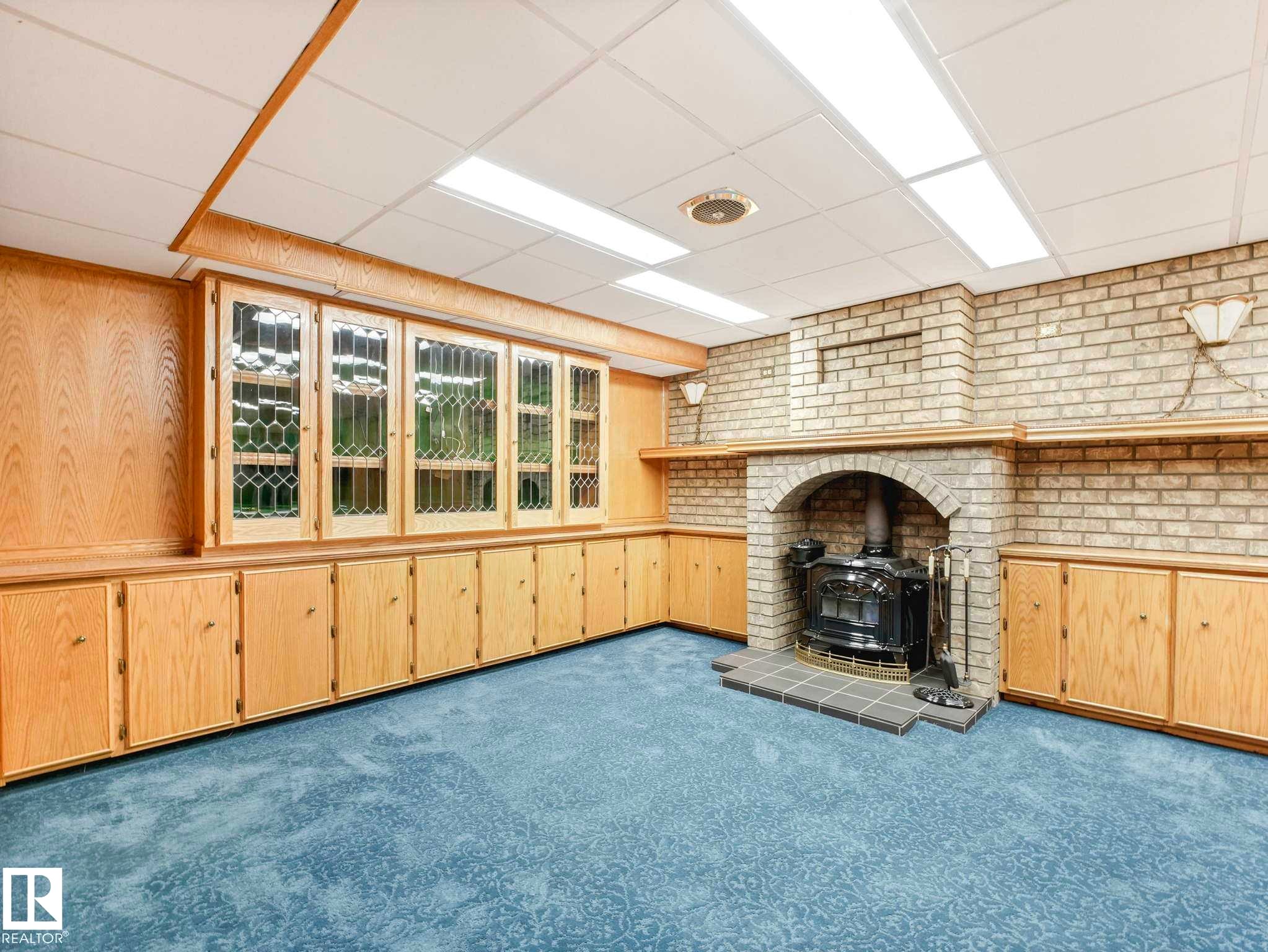 13532 113 Street, Edmonton, AB - Indoor Photo Showing Other Room With Fireplace