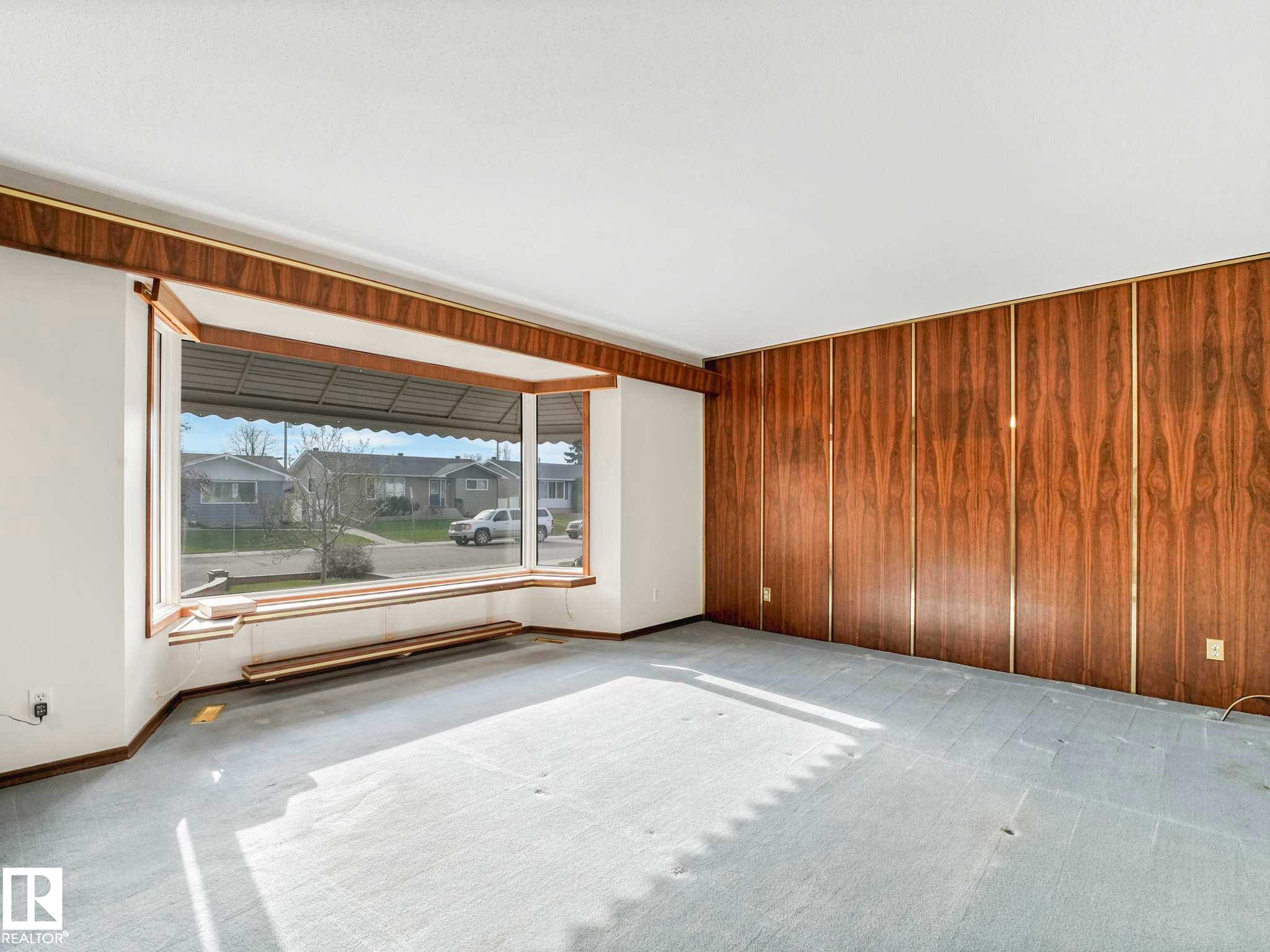 13532 113 Street, Edmonton, AB - Indoor Photo Showing Other Room