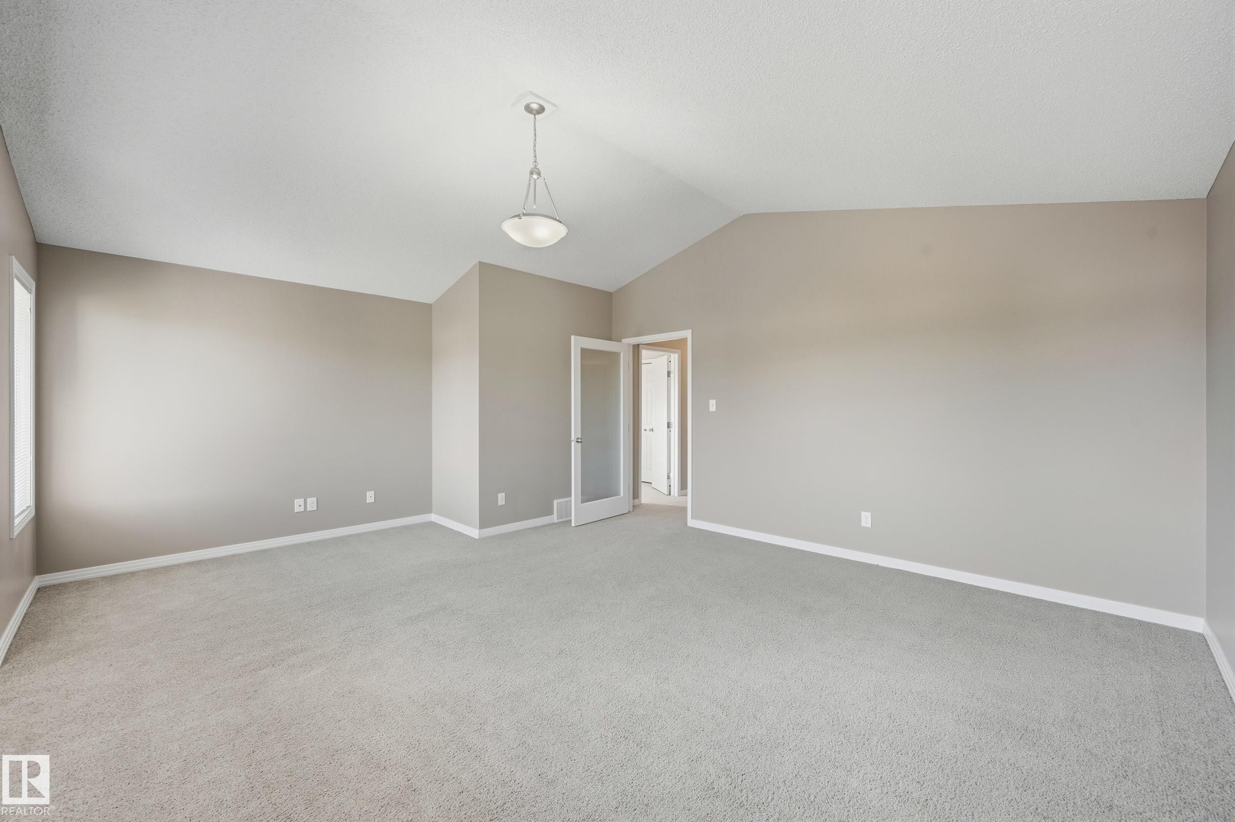 3552 Claxton Crescent, Edmonton, AB - Indoor Photo Showing Other Room