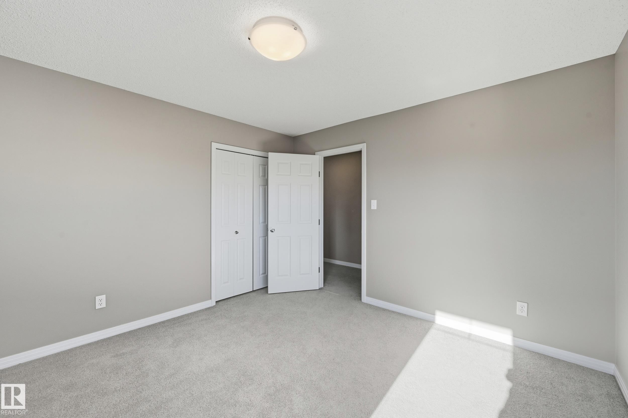 3552 Claxton Crescent, Edmonton, AB - Indoor Photo Showing Other Room