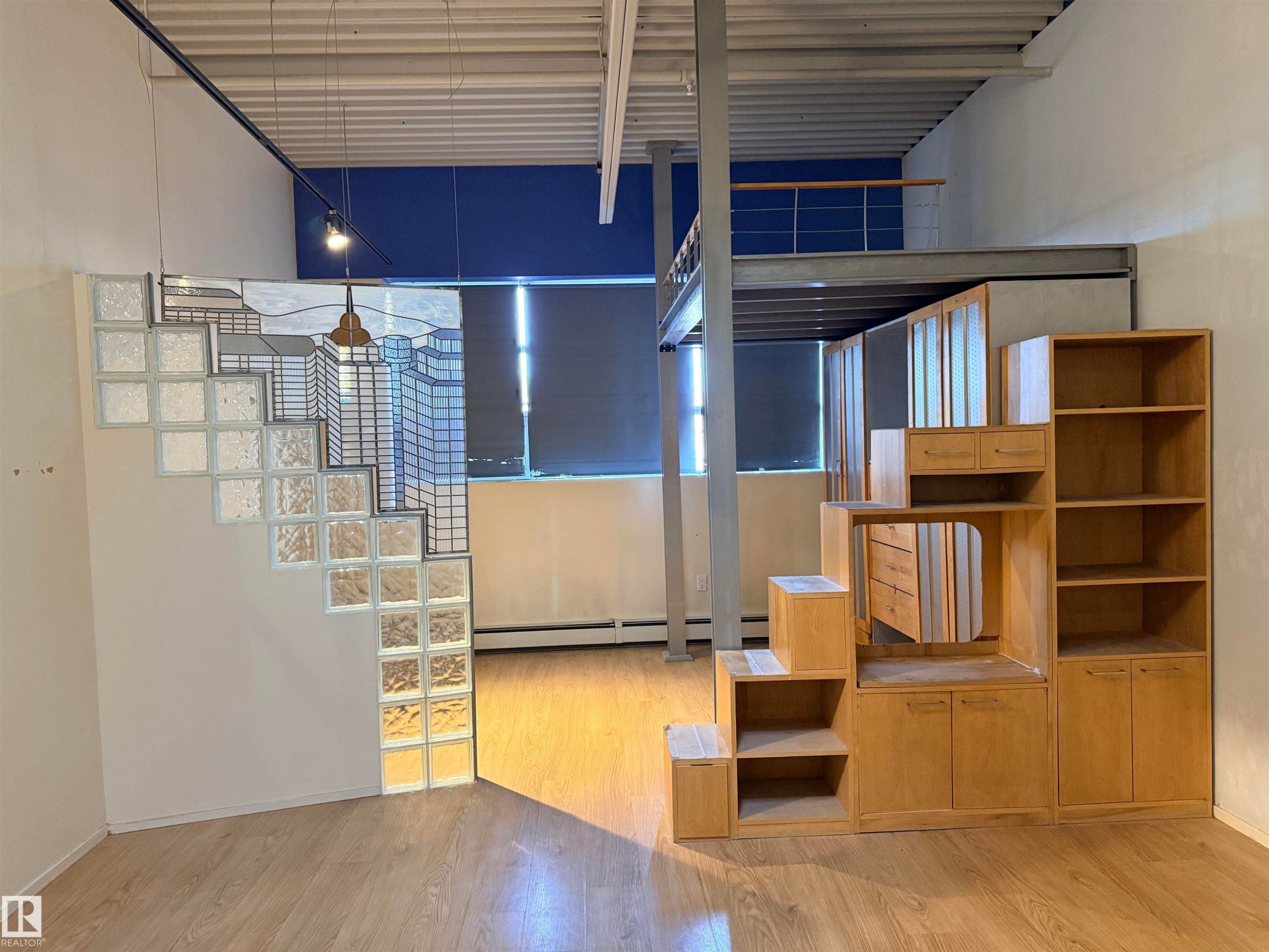 #310 10355 105 St Nw, Edmonton, AB - Indoor
